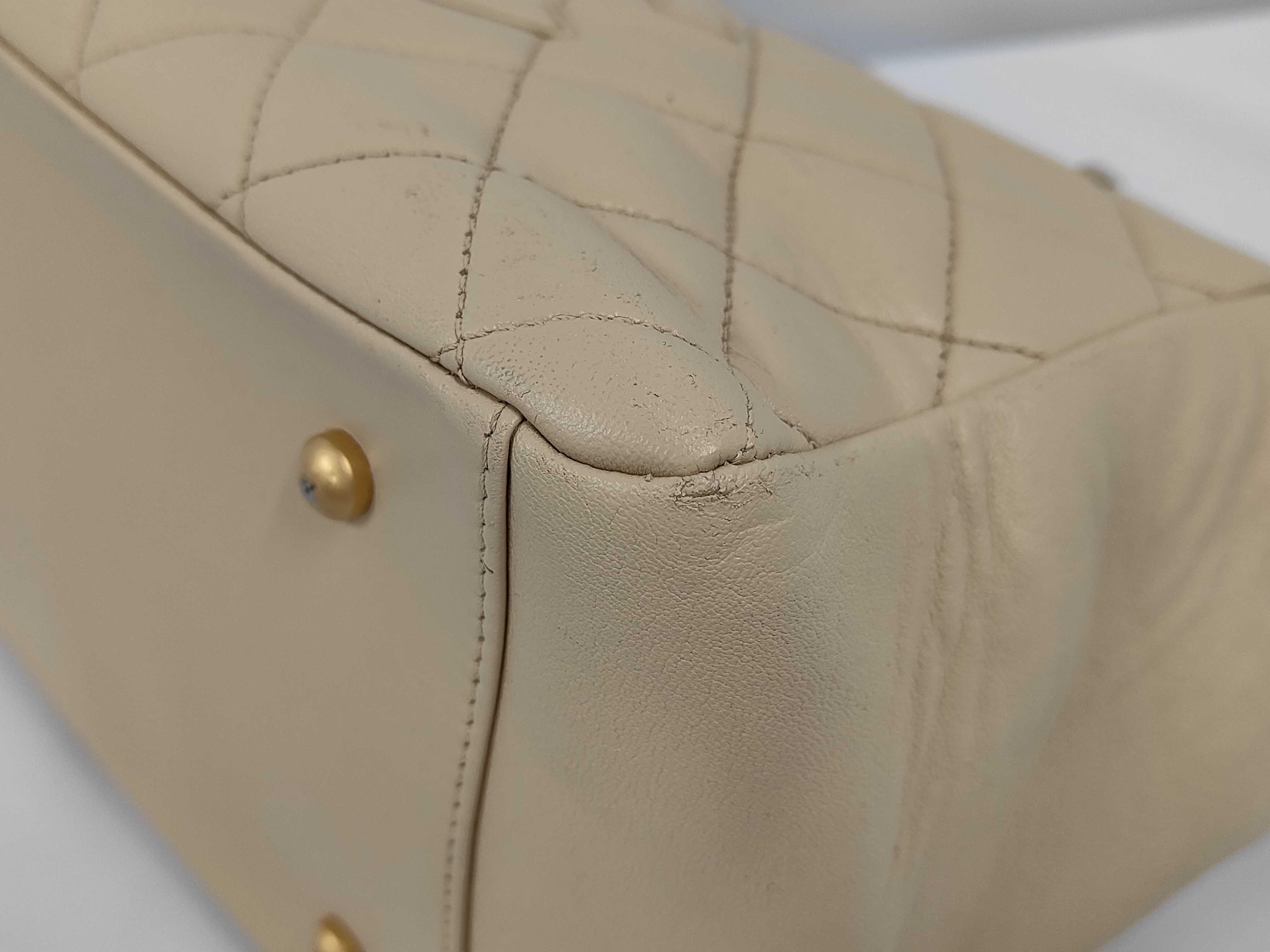 Matelassé Shoulder Bag — view 4