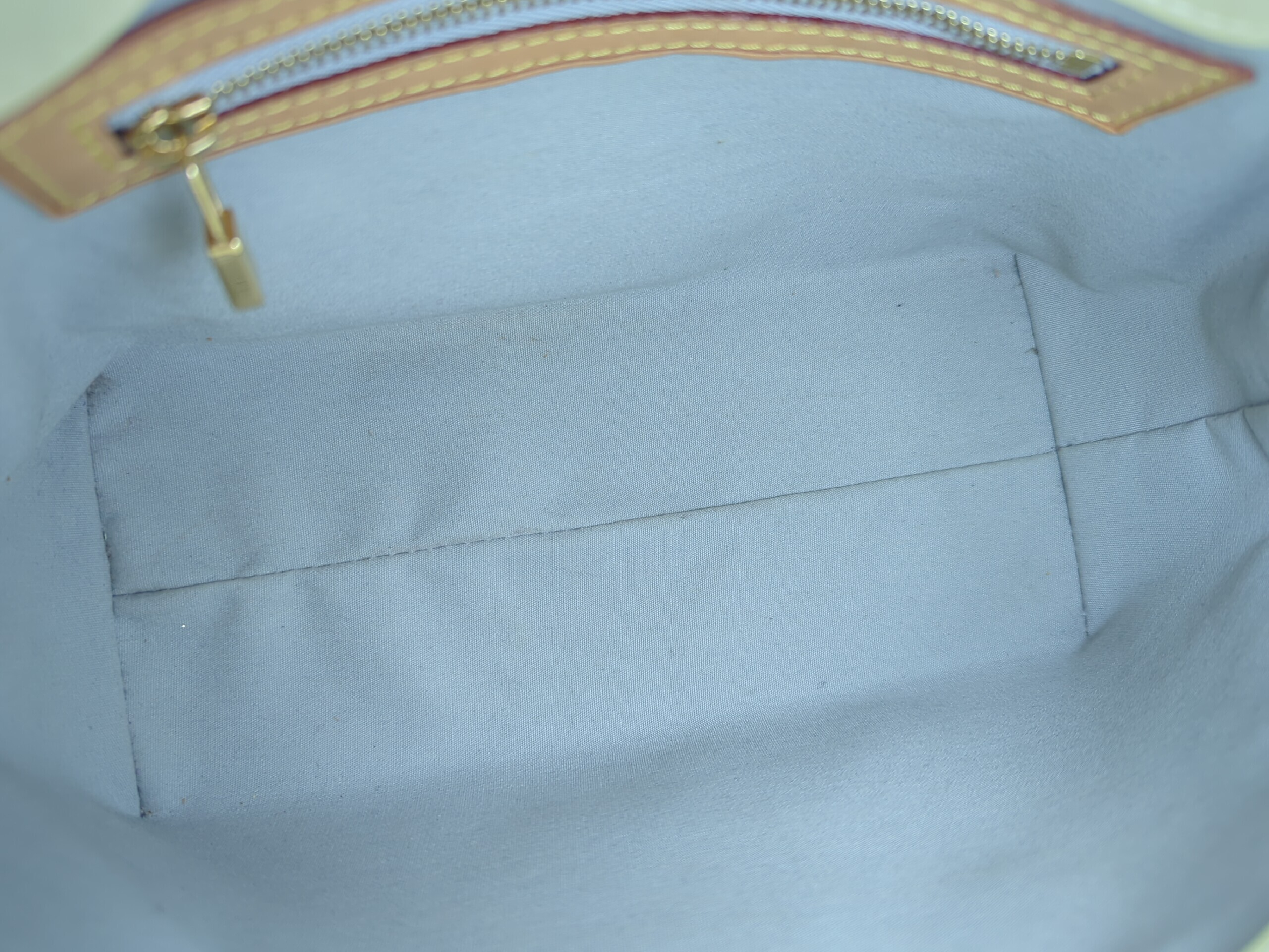 Vernis Lead PM Handbag — view 11