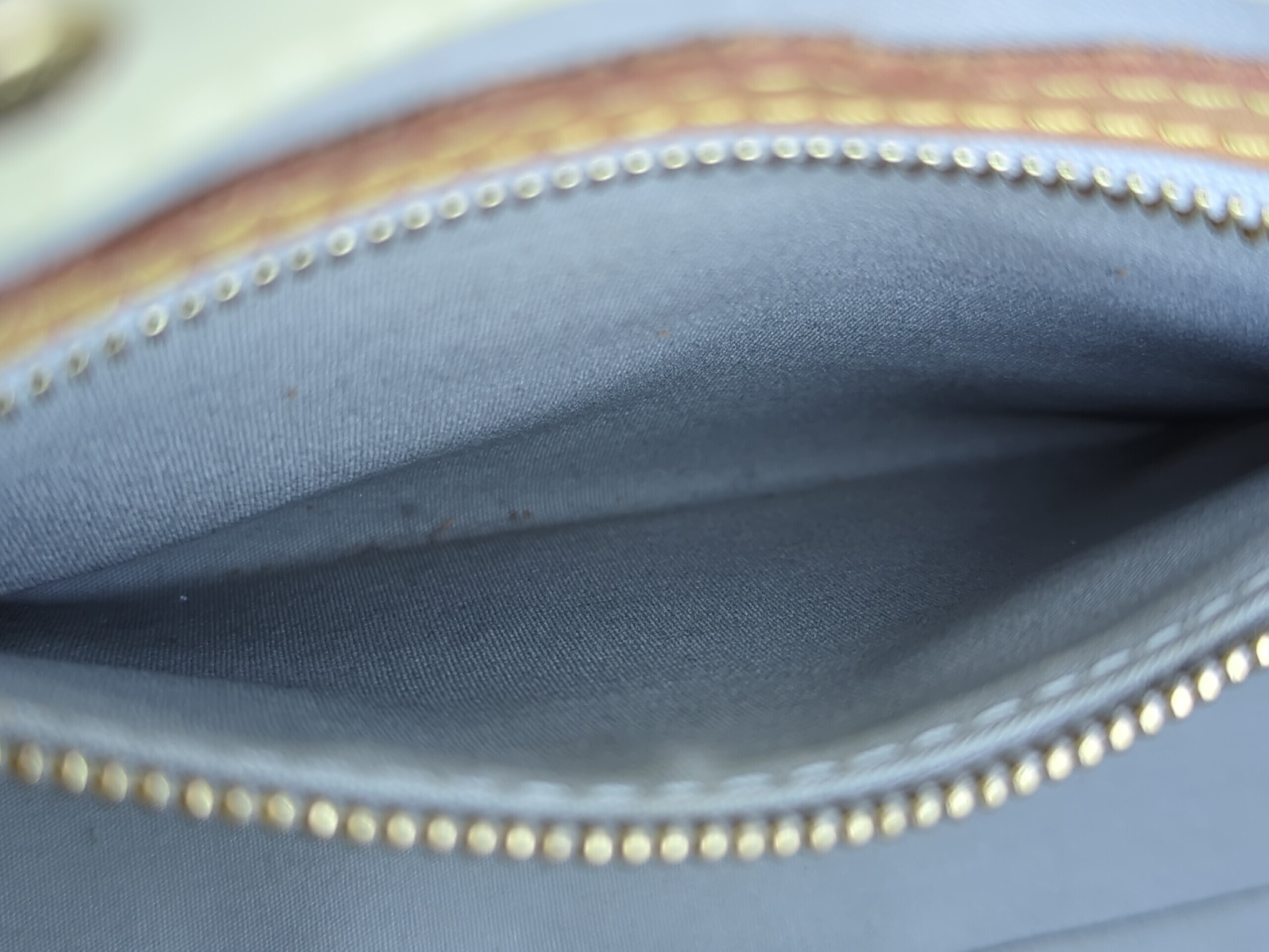 Vernis Lead PM Handbag — view 12