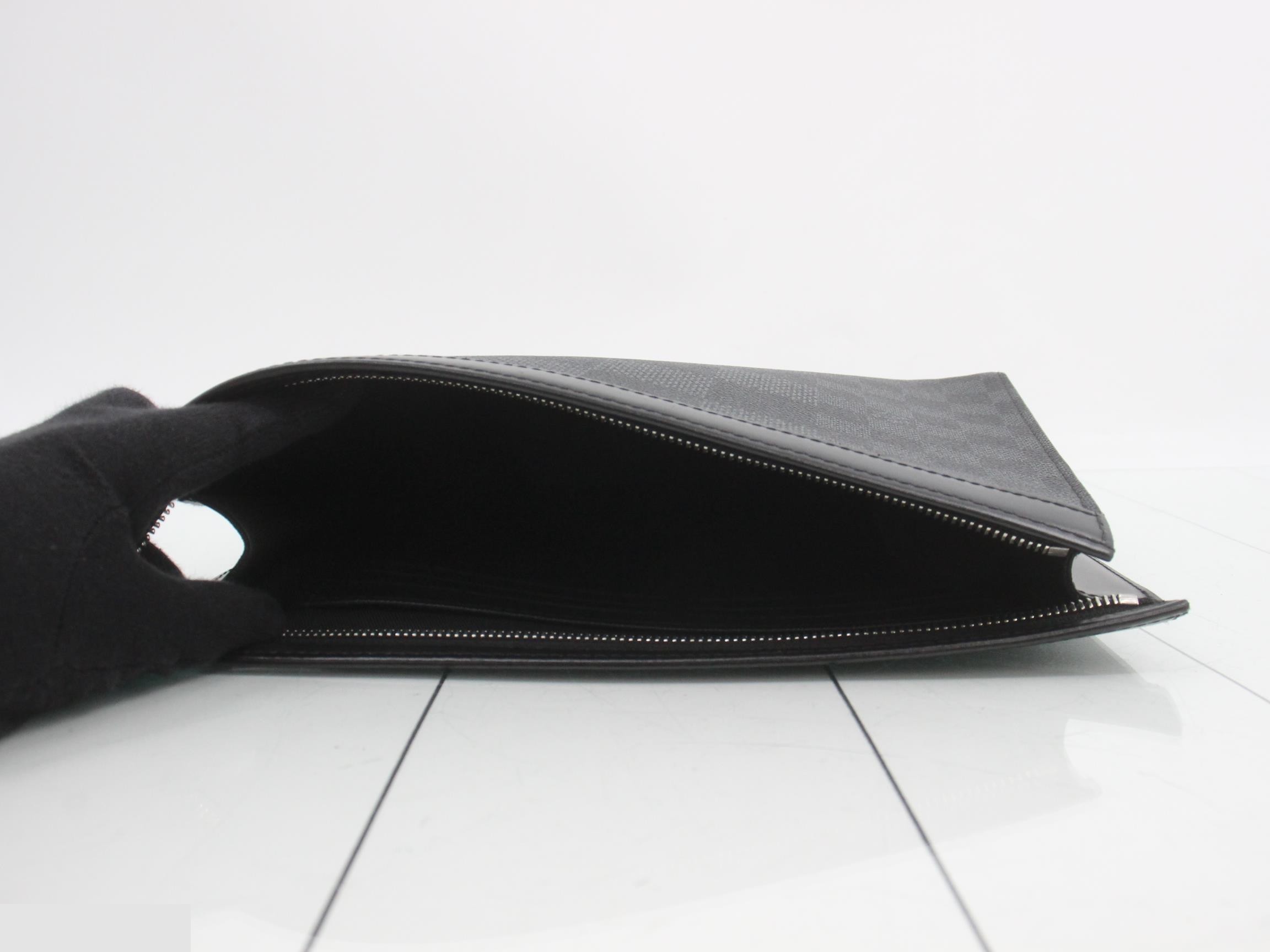 Damier Graphite 3D Pochette Voyage MM Second Bag — view 4