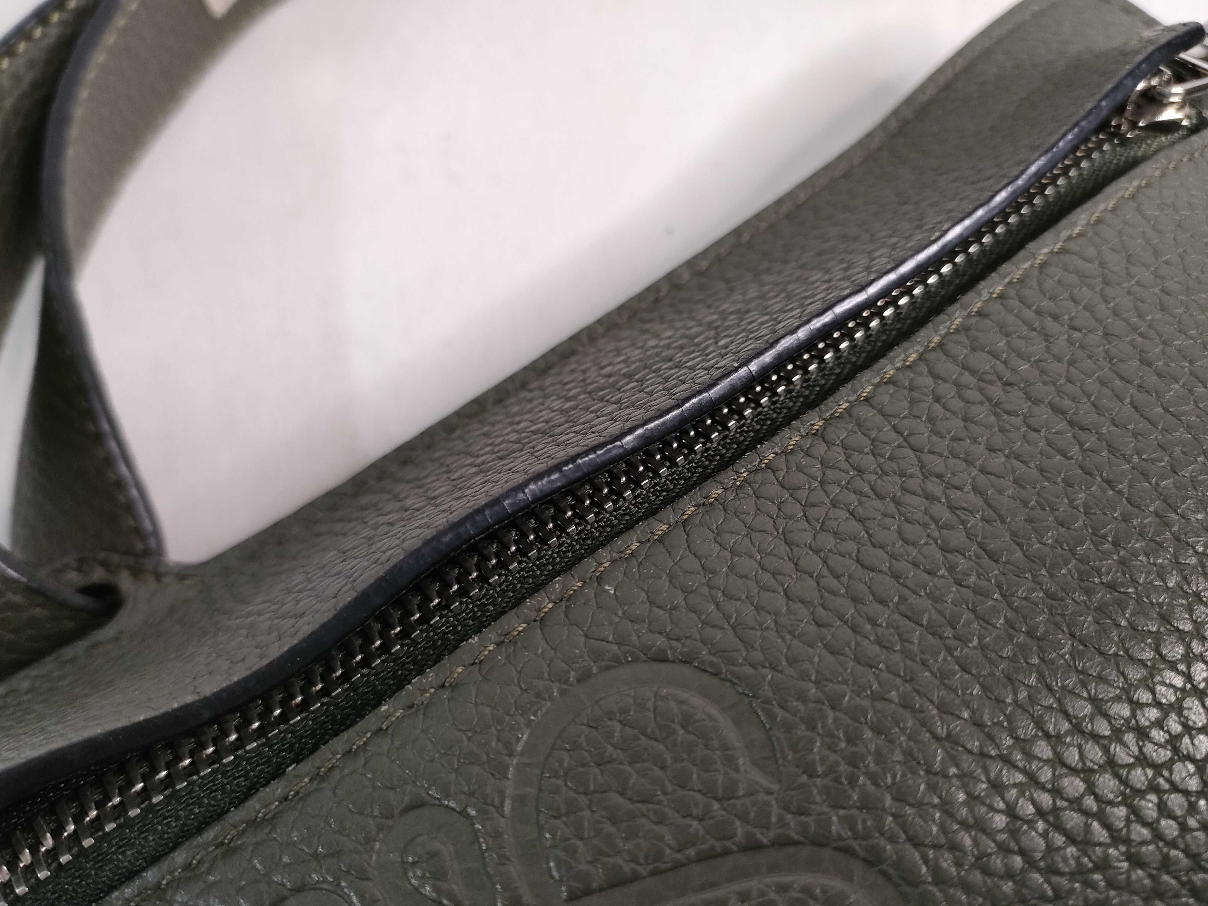 Anagram Vertical T-Pocket Leather Body Bag Shoulder Bag — view 8