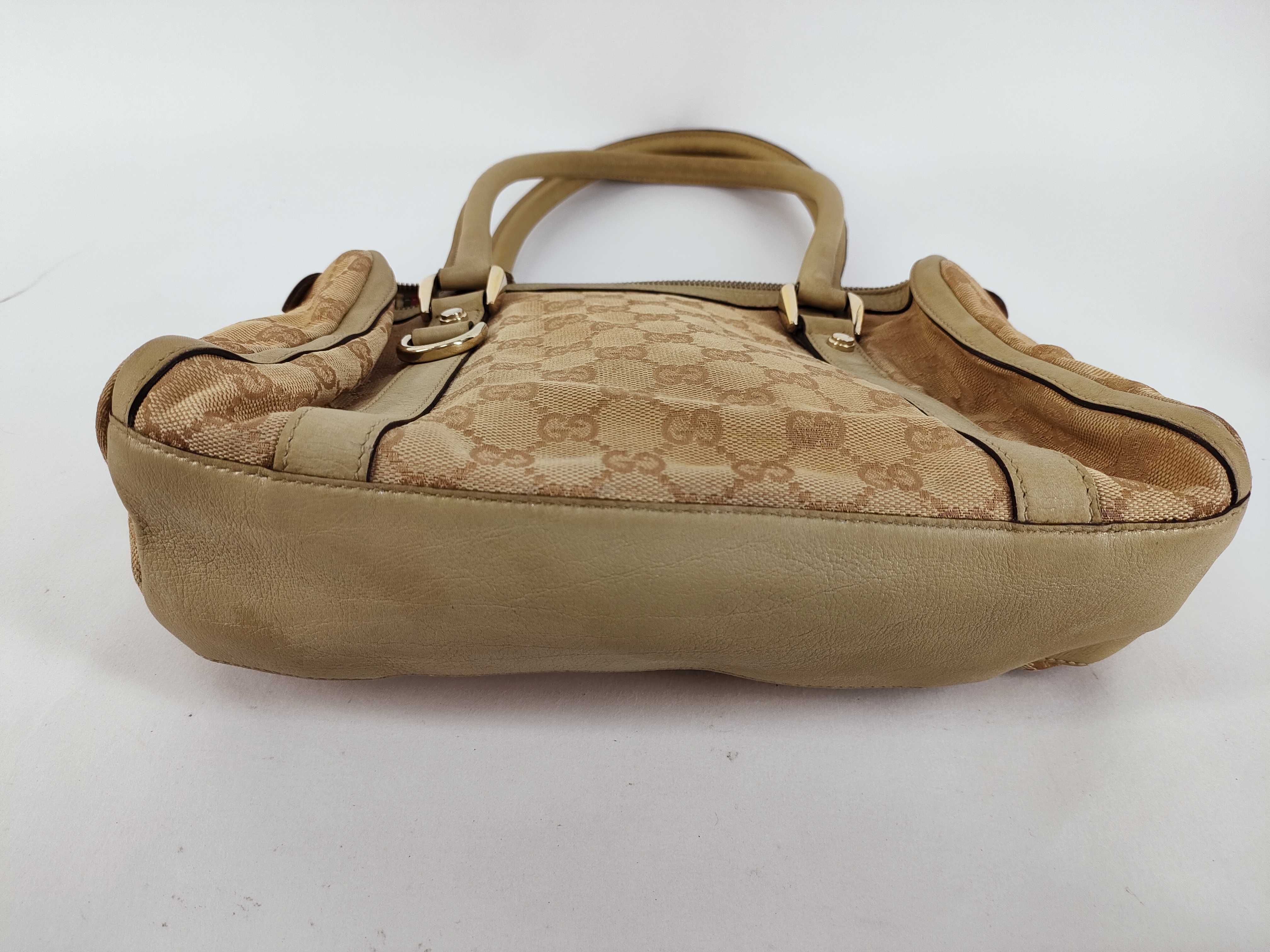 GG Canvas Boston Bag — view 7