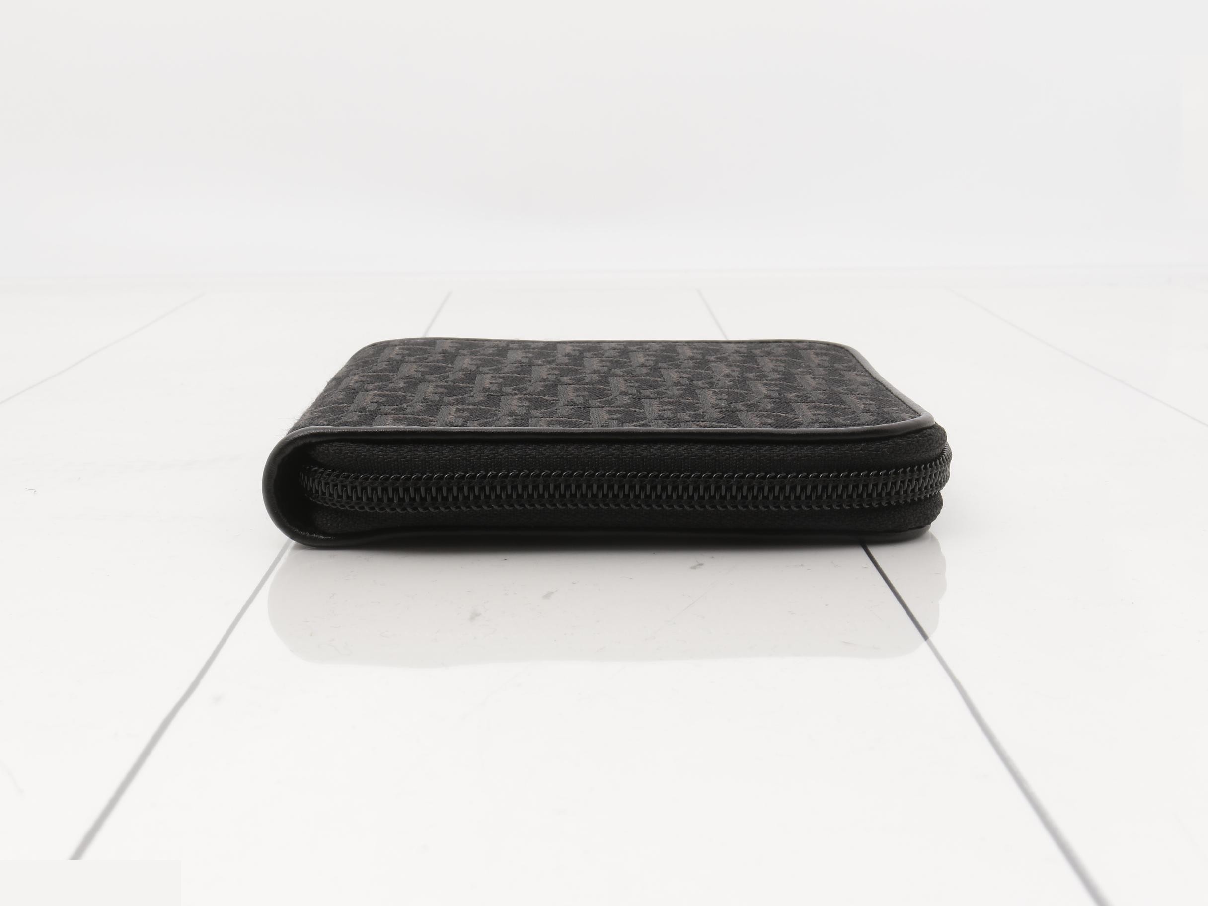 Trotter Compact Wallet — view 3