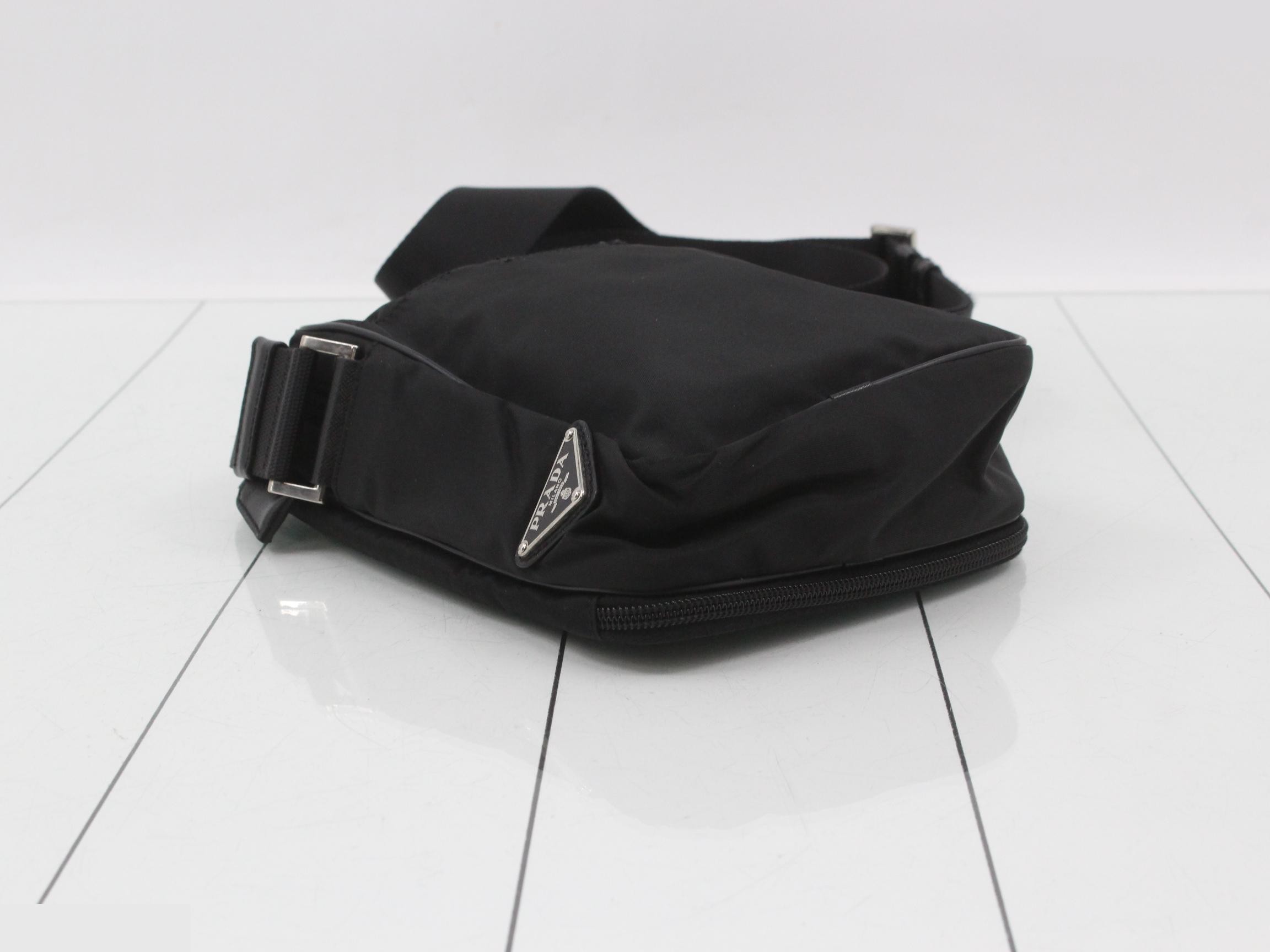 Nylon Shoulder Bag V405 — view 5