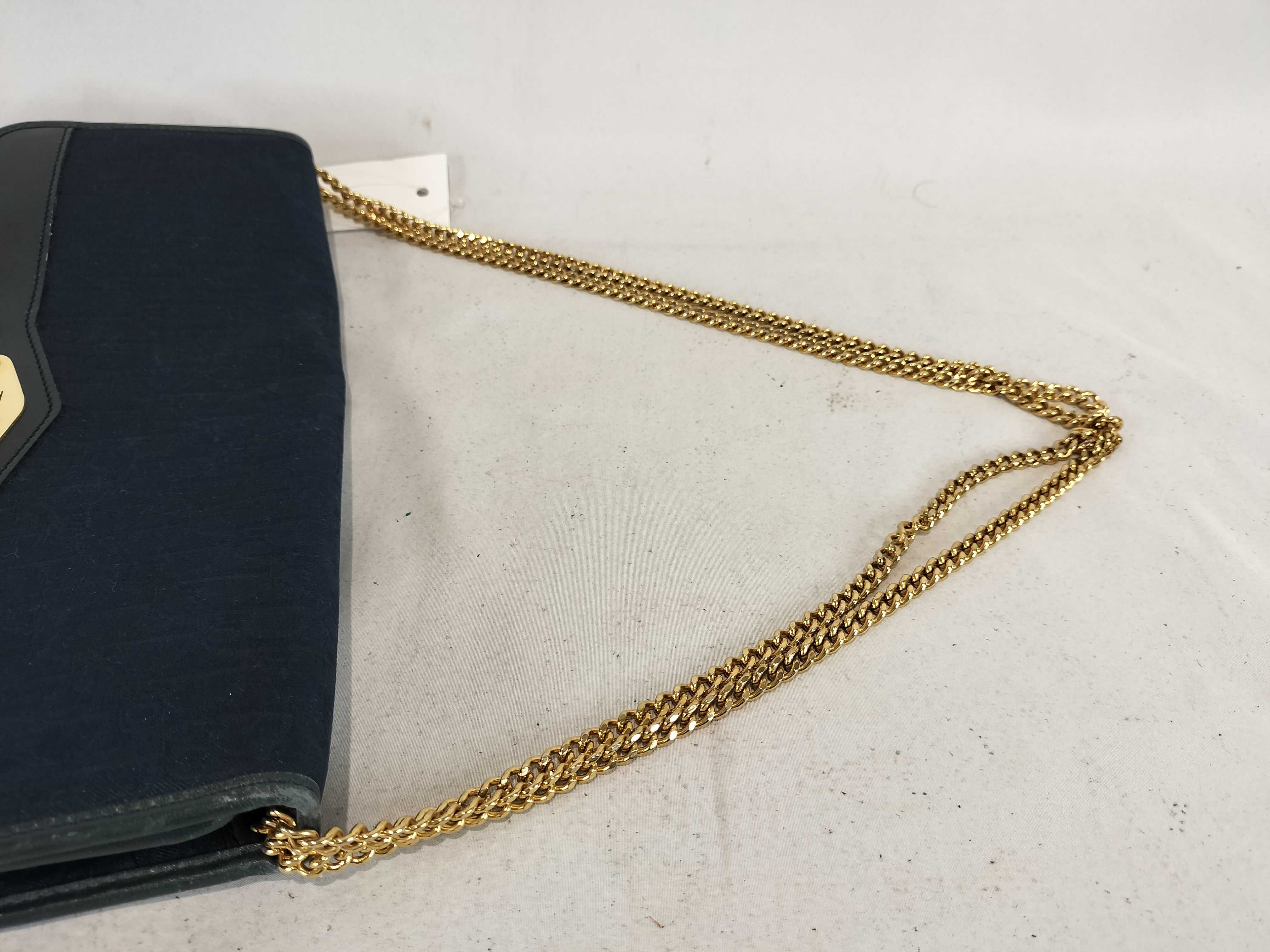 Trotter Push-Lock Chain Handbag — view 4