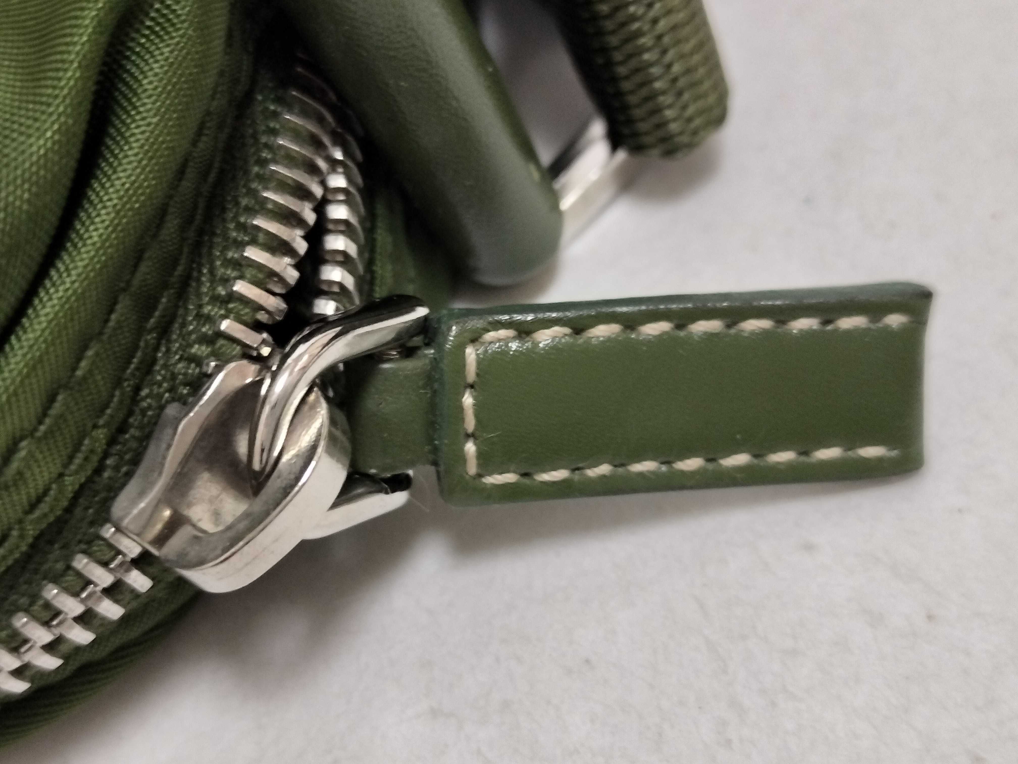 Nylon Prada Camera Bag Green Shoulder Bag — view 14