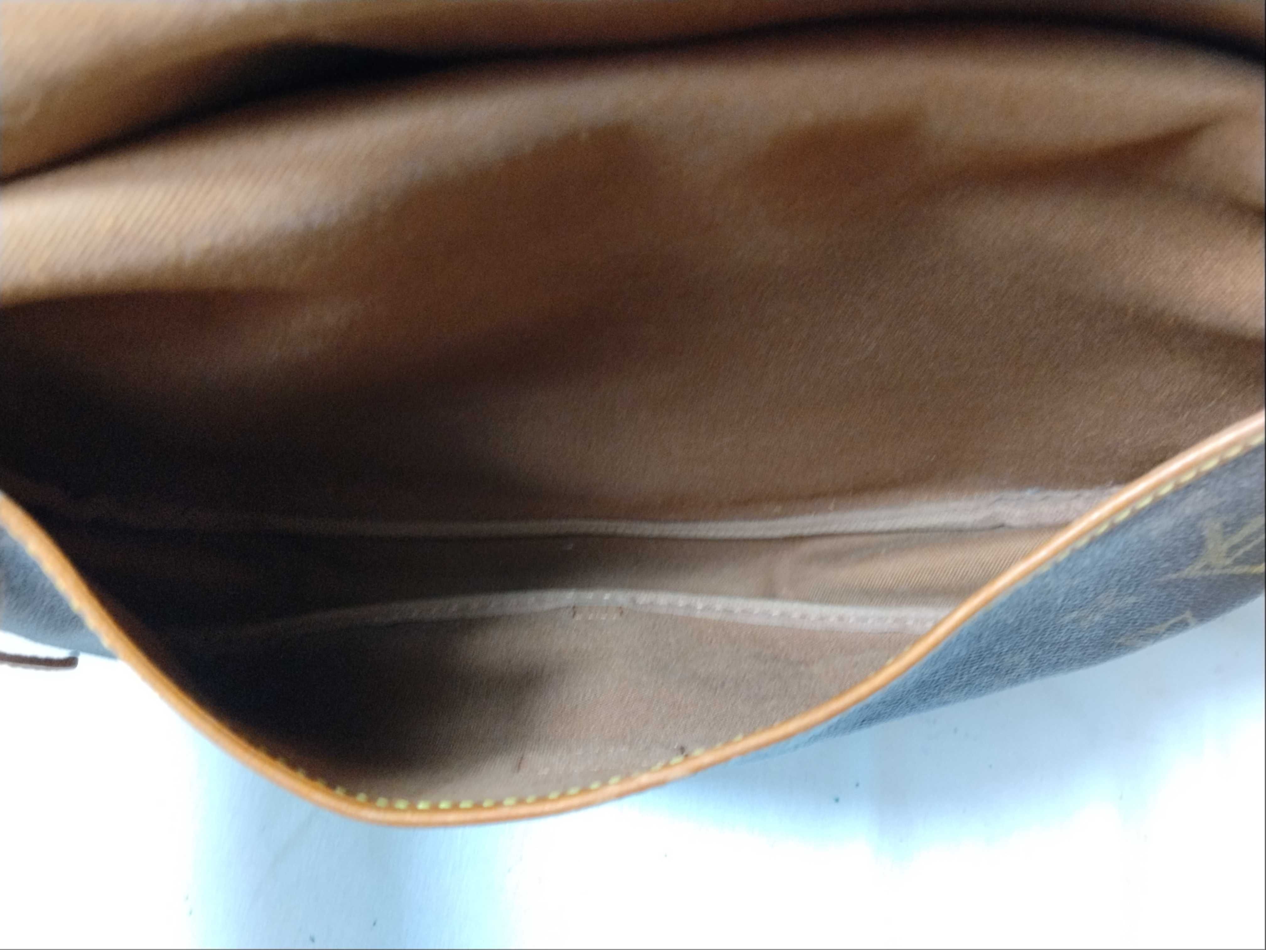 Monogram M42256 Saumur 30 Shoulder Bag — view 11