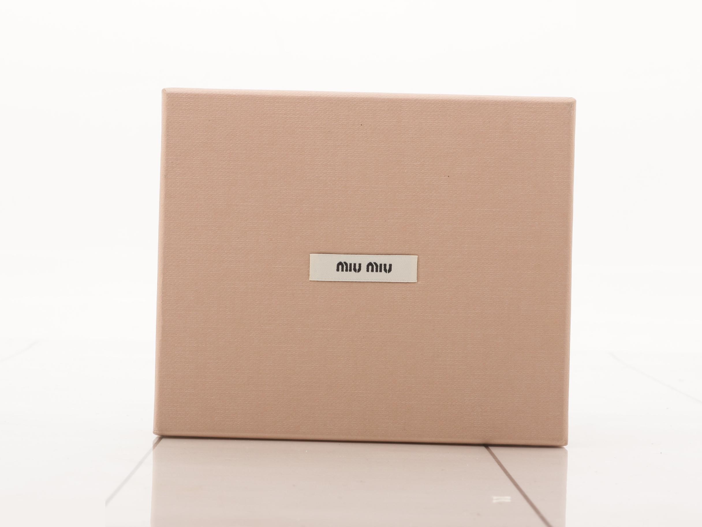 Matelassé (Business card holder 5MC103 IC chip) — view 5