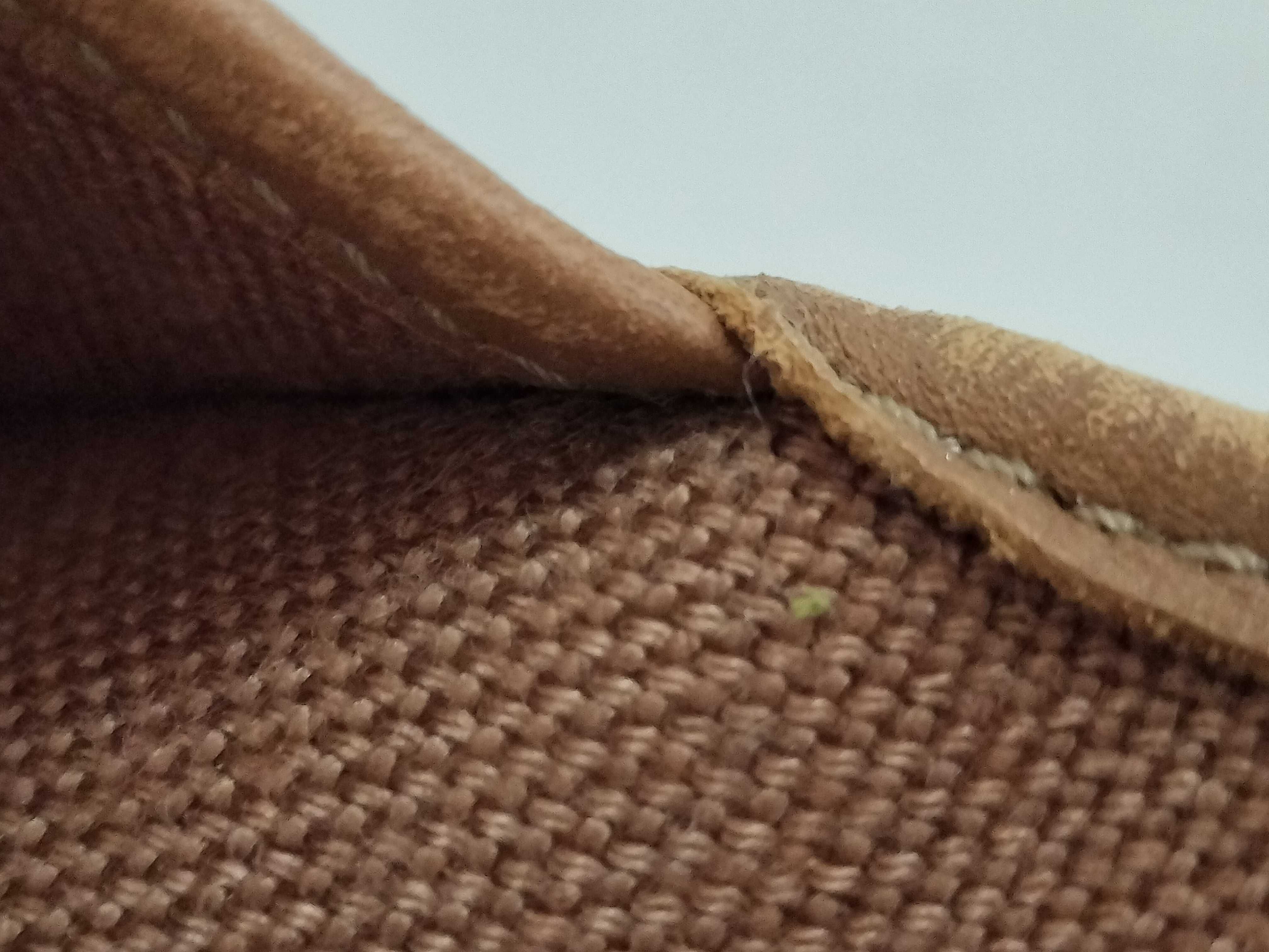 pouch — view 5