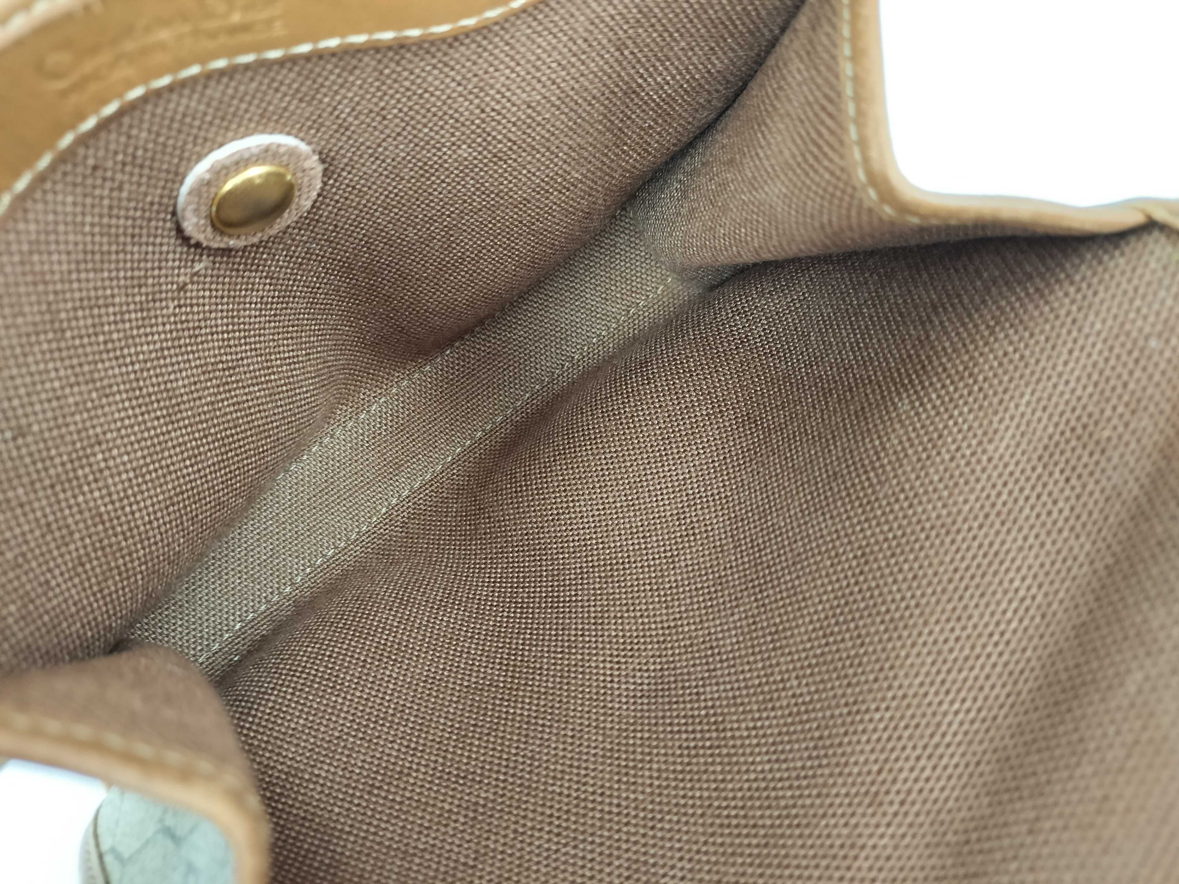 pouch — view 6