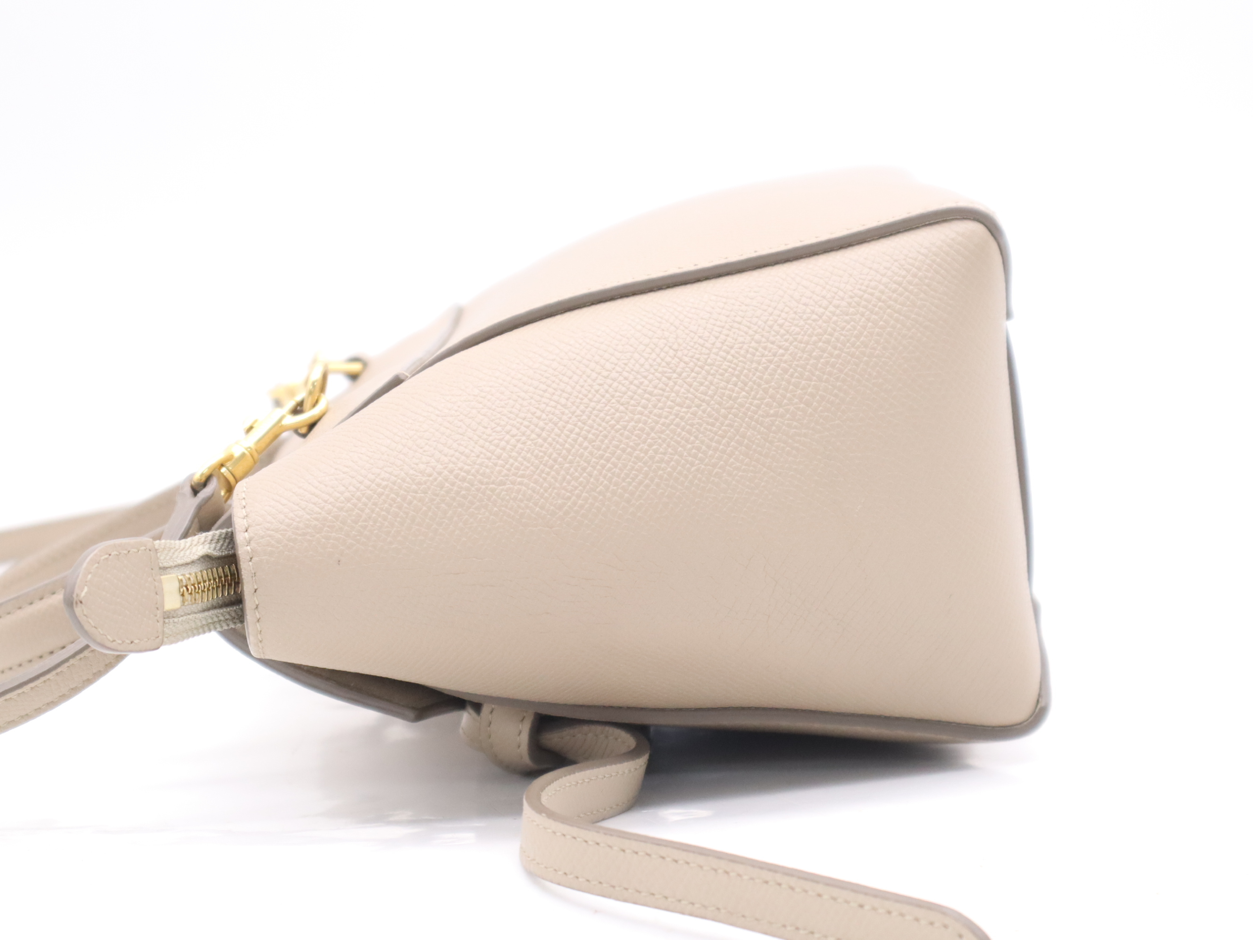 Leather Nano Belt Bag 2-Way Handbag Beige with Shoulder Strap (Shoulder Bag) — view 3