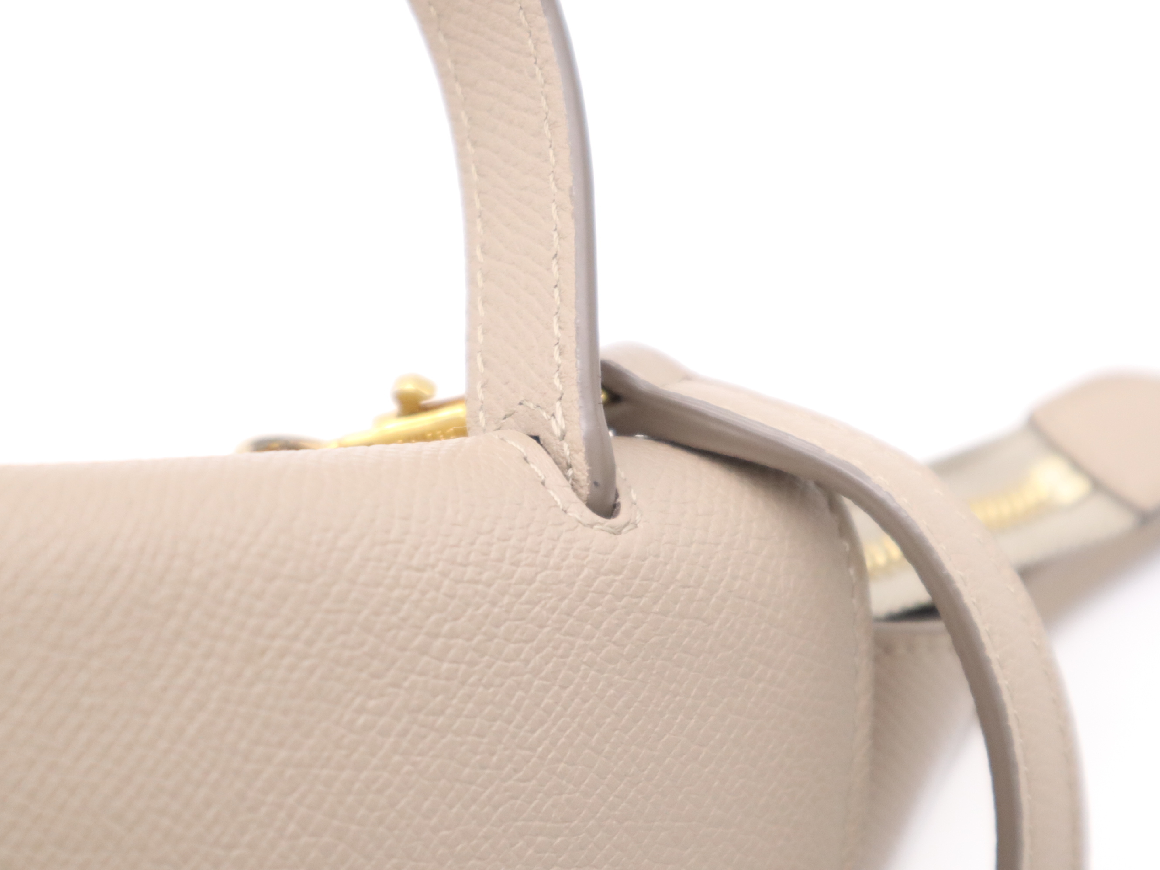 Leather Nano Belt Bag 2-Way Handbag Beige with Shoulder Strap (Shoulder Bag) — view 8