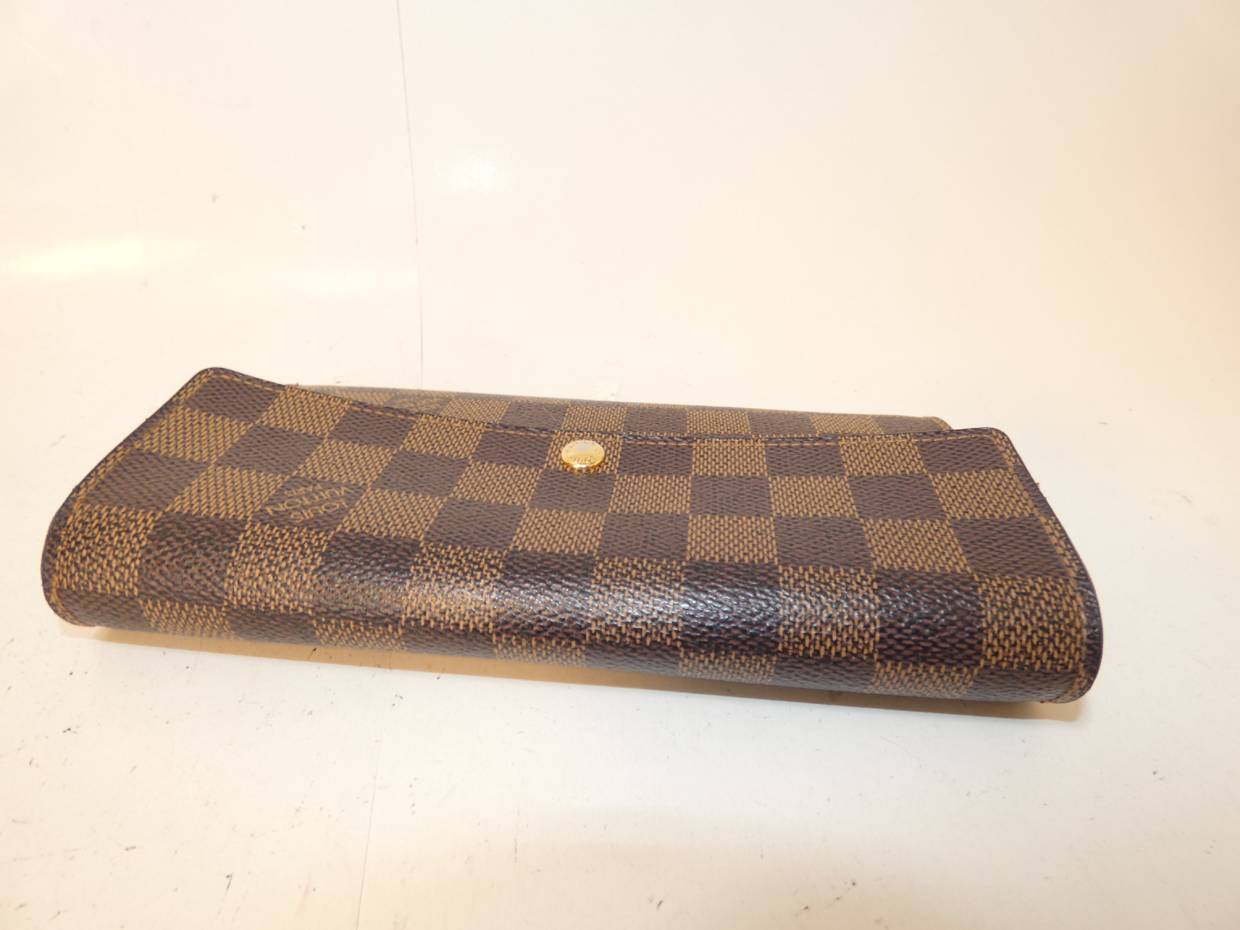 Damier Sarah Long Wallet — view 3