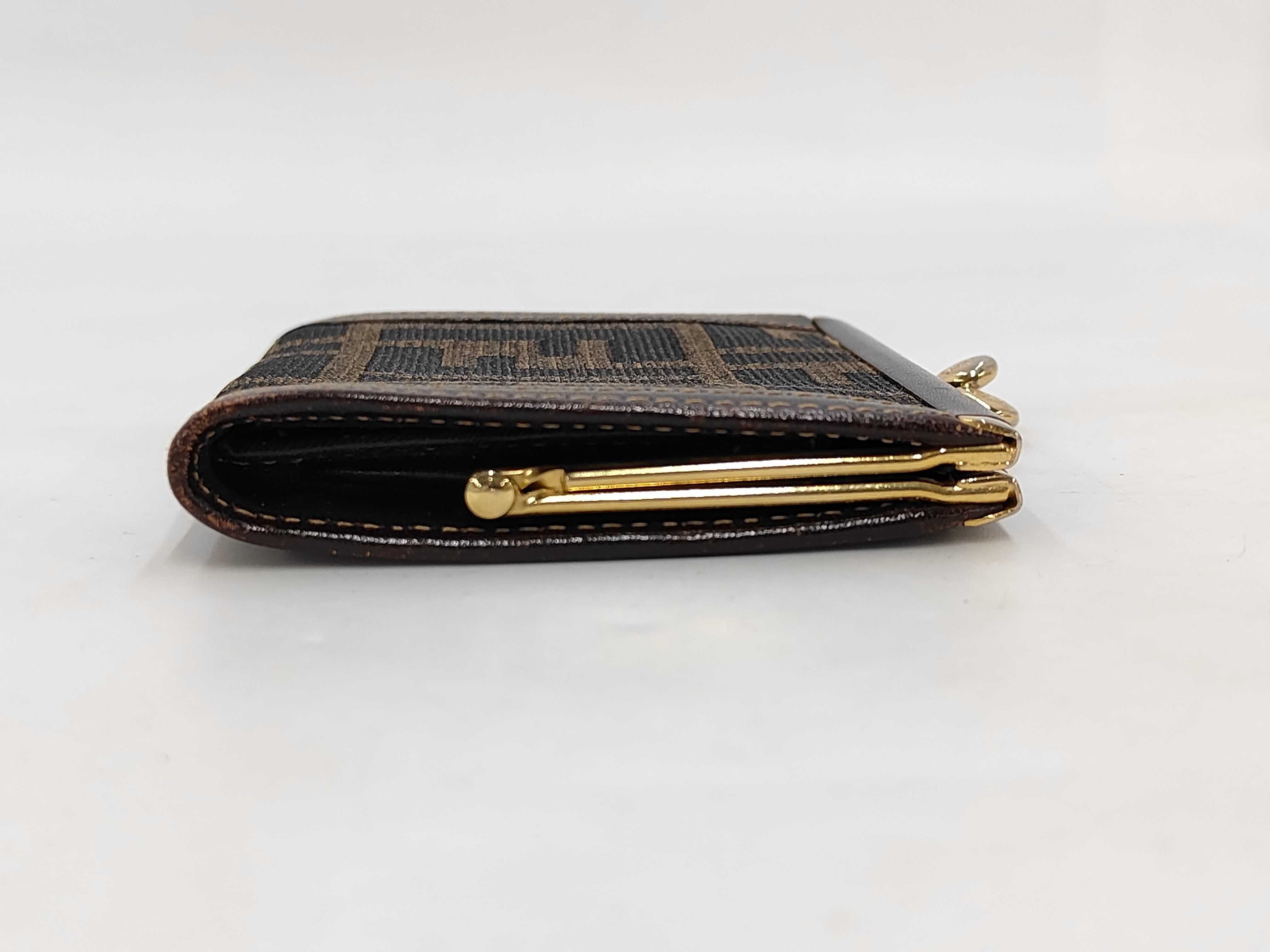 wallet — view 7