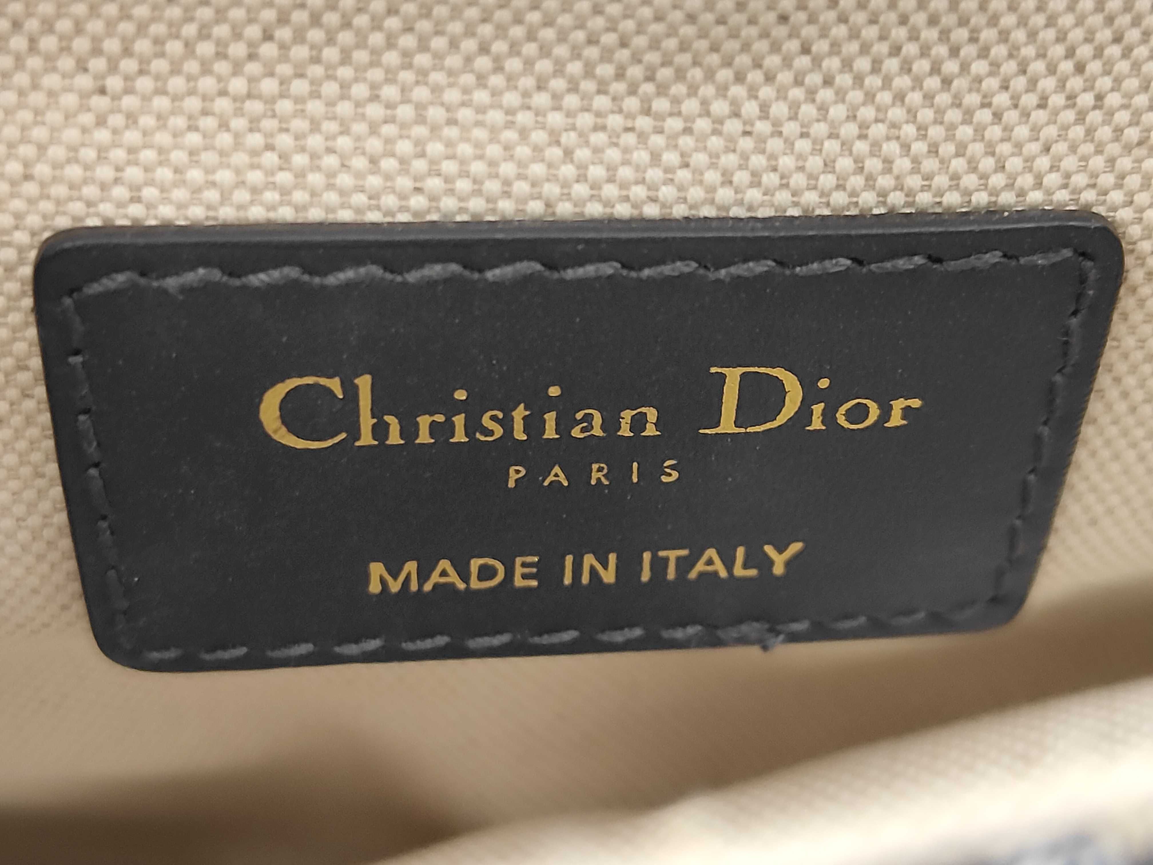 Saddle Bag Oblique Handbag — view 10