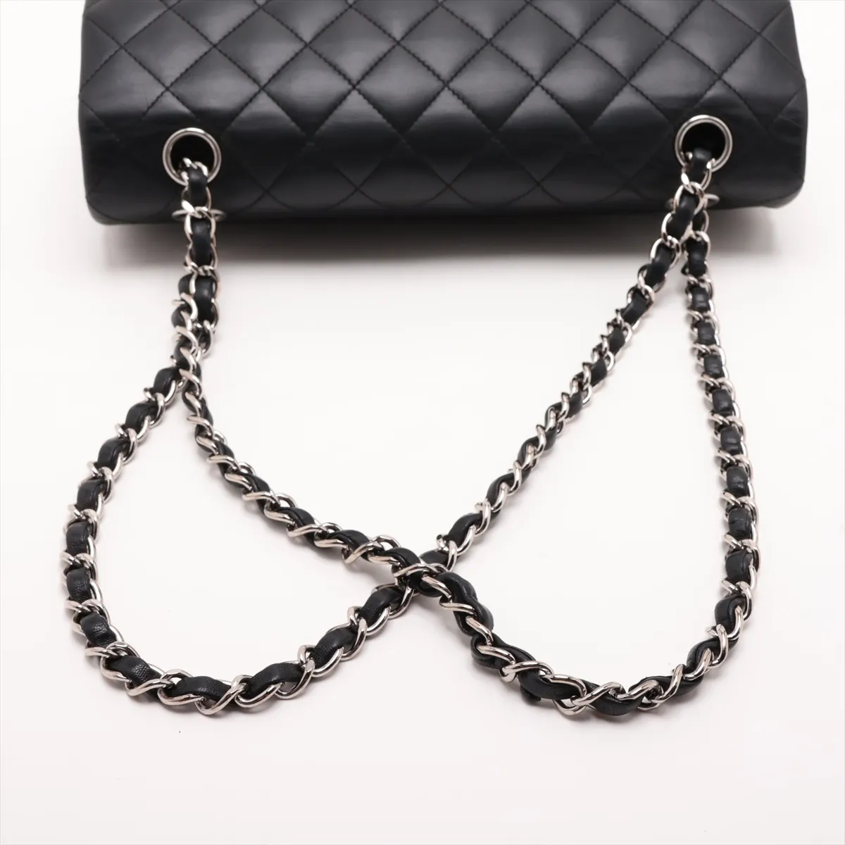 [Individually packaged] Chanel Matelassé 25 Lambskin Double Flap Double Chain Bag, Black with Gold Hardware, 13179620, Serial Number , A01112 — view 5