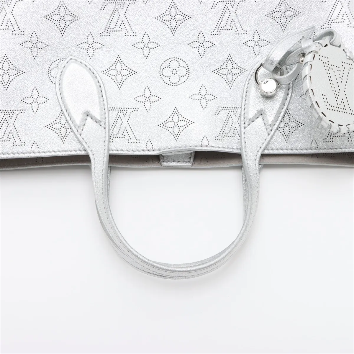Mahina Blossom PM M26420 Silver RFID response — view 5