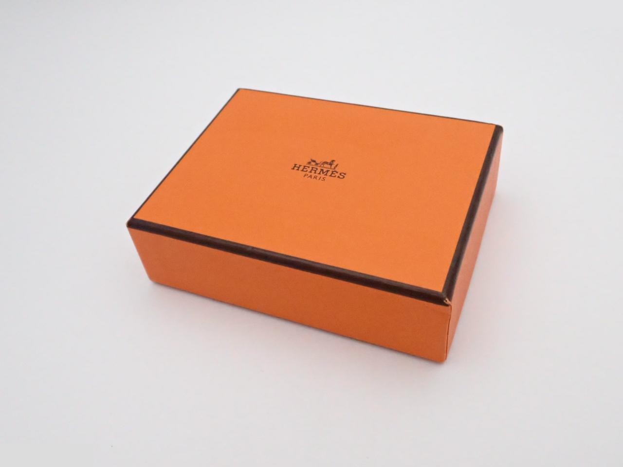 Leather, wrist circumference approximately 16 cm — view 4