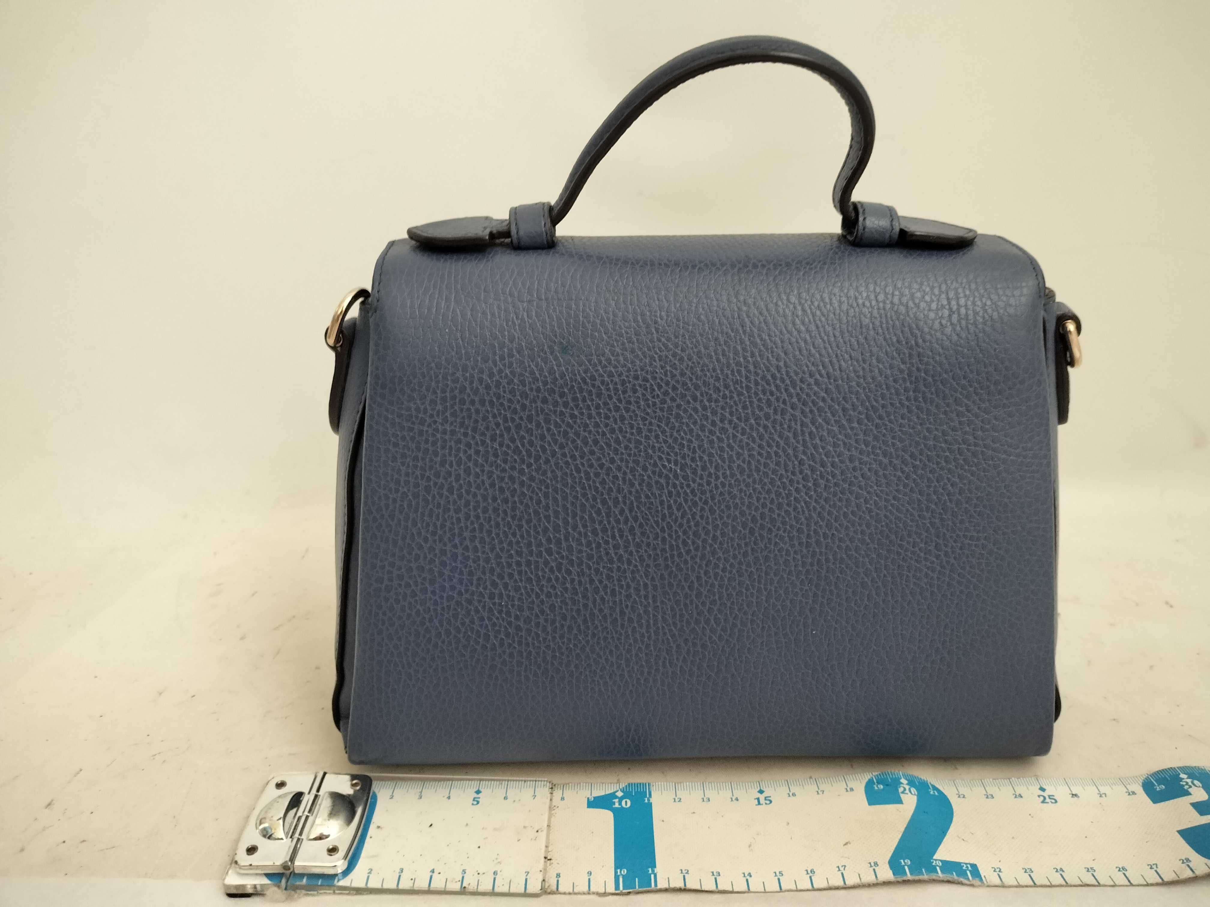 510302 Interlocking 2-way Handbag Shoulder Bag Chain Crossbody Shoulder Bag Leather Blue Women's Handbag — view 2