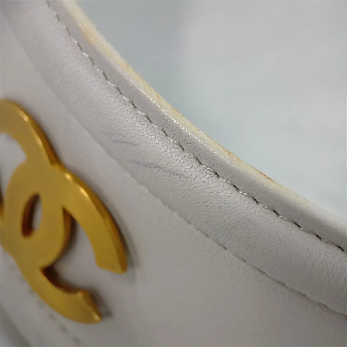 Coco Mark 93P Belt 85 Leather x GP White x Gold — view 6