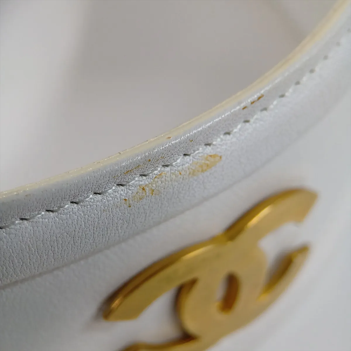 Coco Mark 93P Belt 85 Leather x GP White x Gold — view 7
