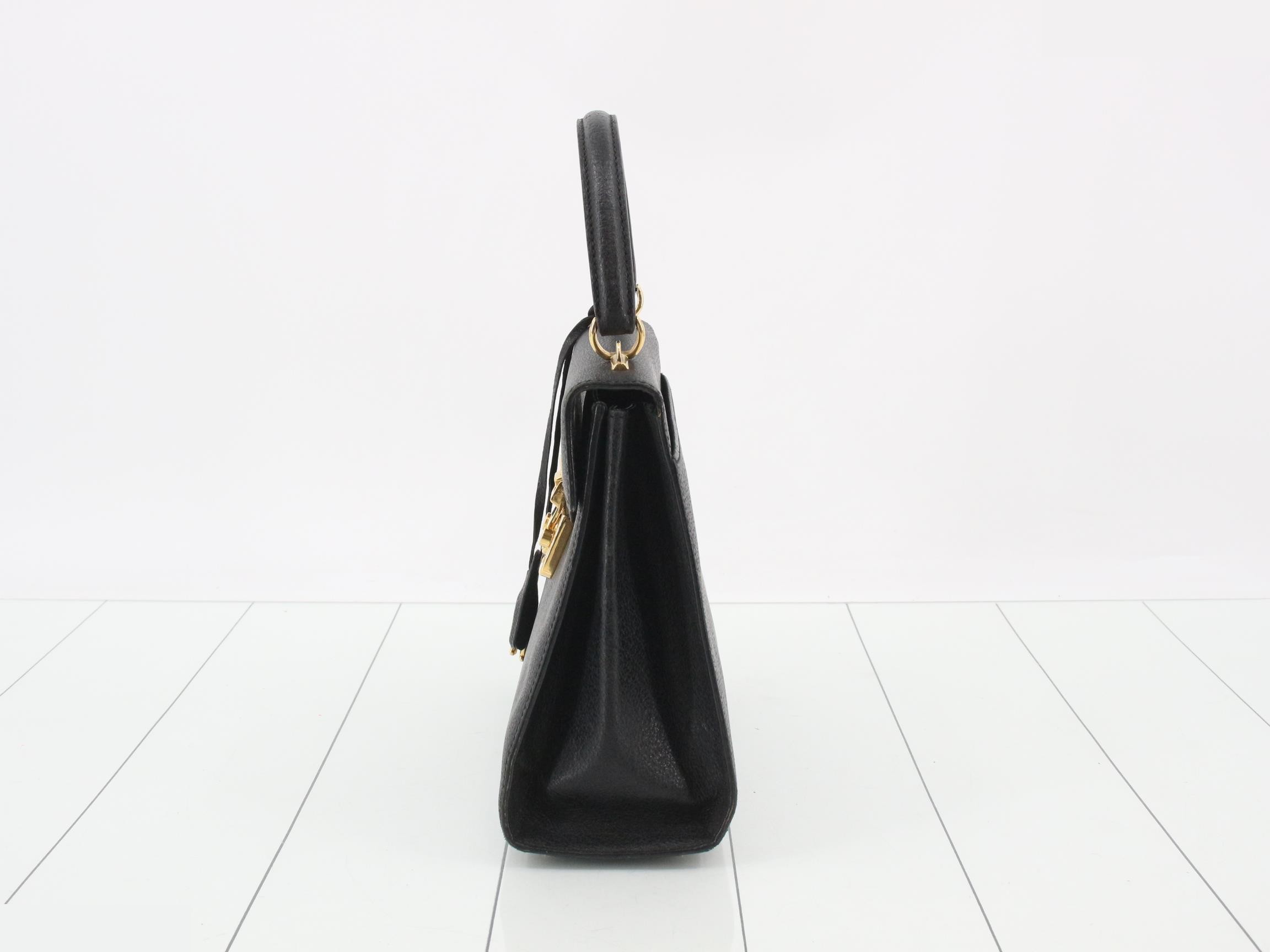handbag — view 3