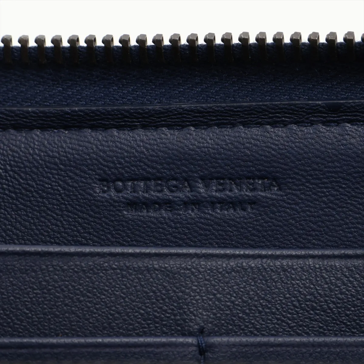 Intrecciato Leather Round Zip Wallet, Navy — view 9