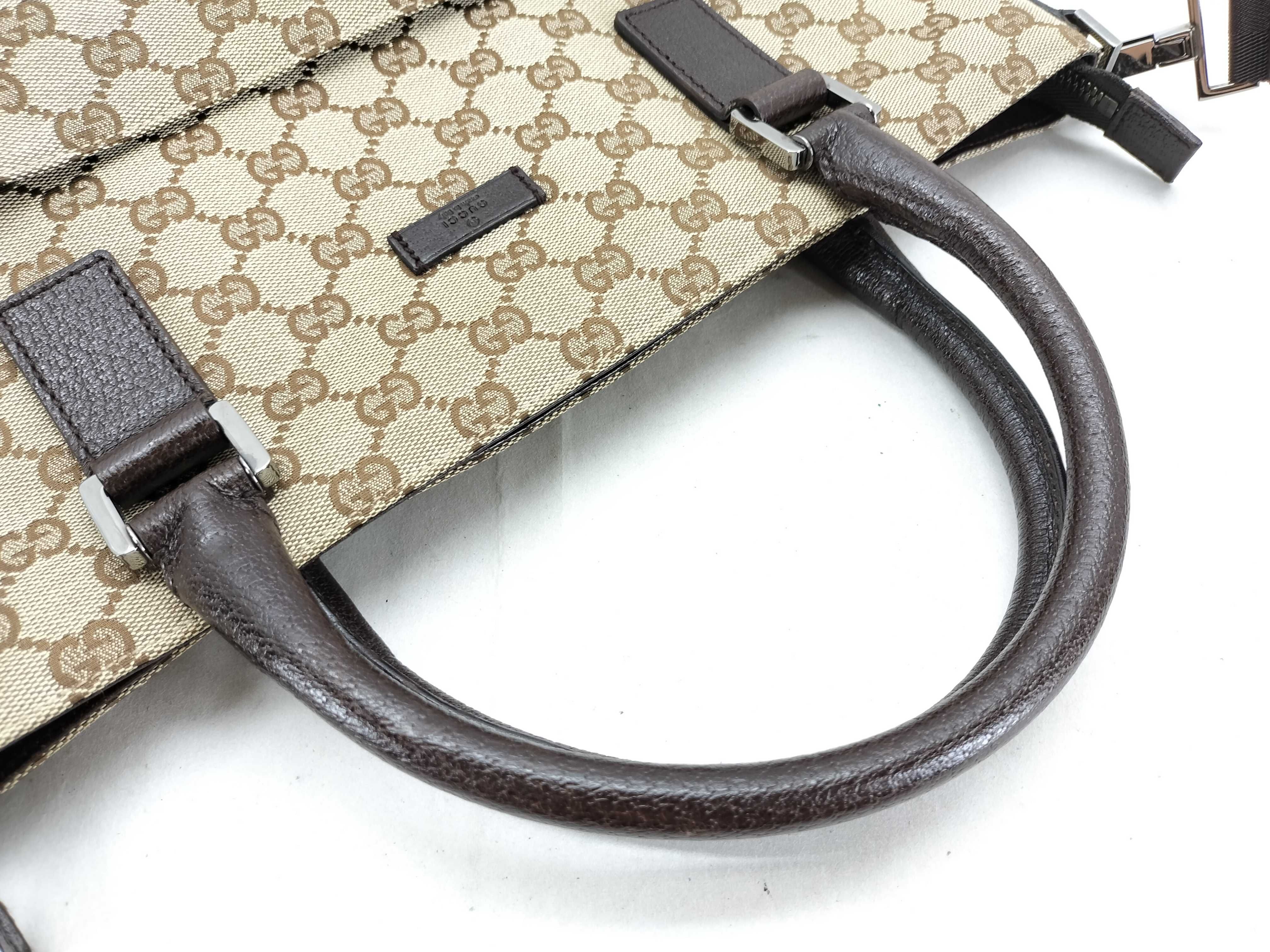 GG Canvas Gucci Tote Bag — view 3