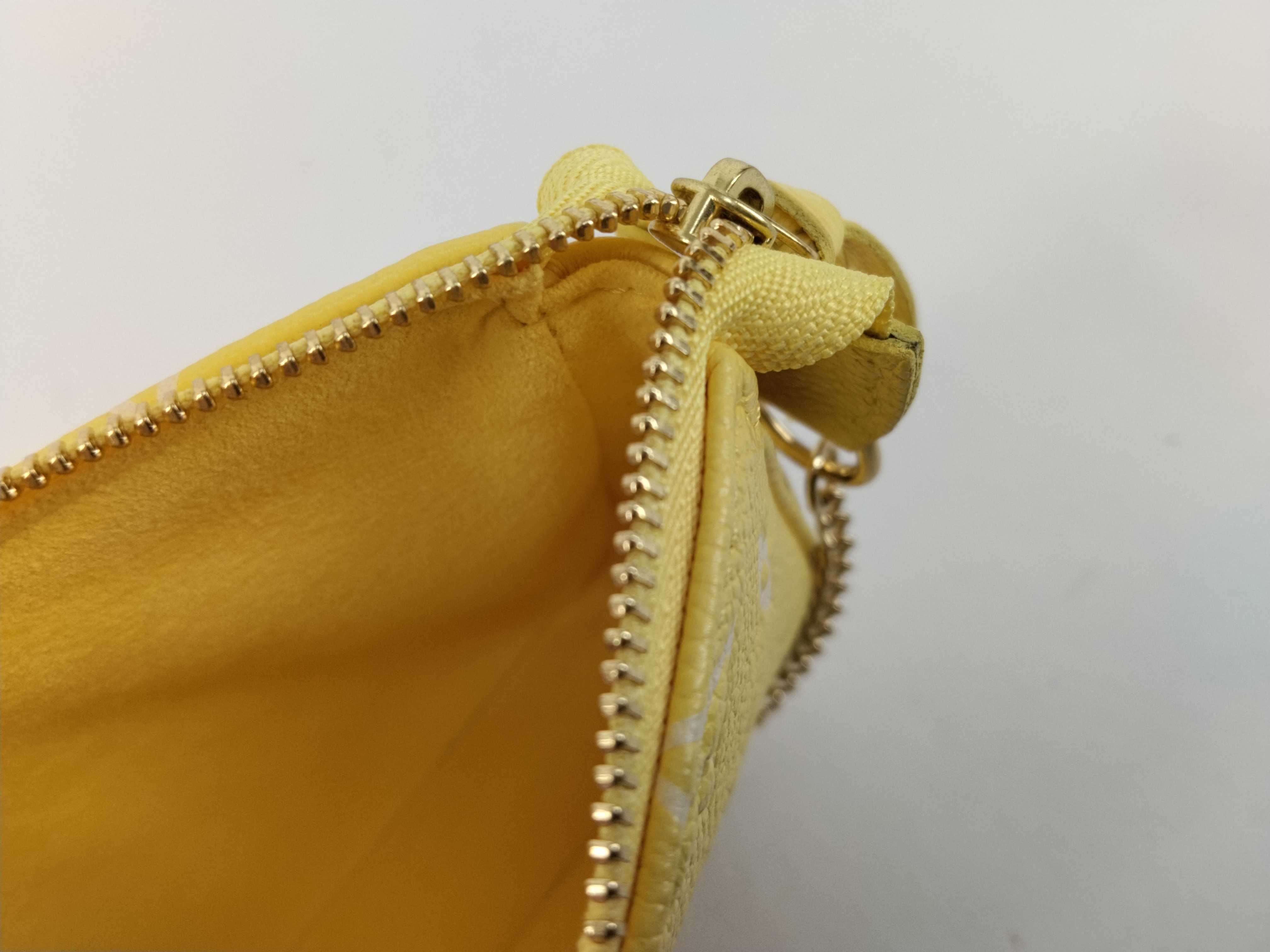 Monogram Empreinte Louis Vuitton Monogram Empreinte Accessoires Mini Pouch M46129 Pouch — view 10