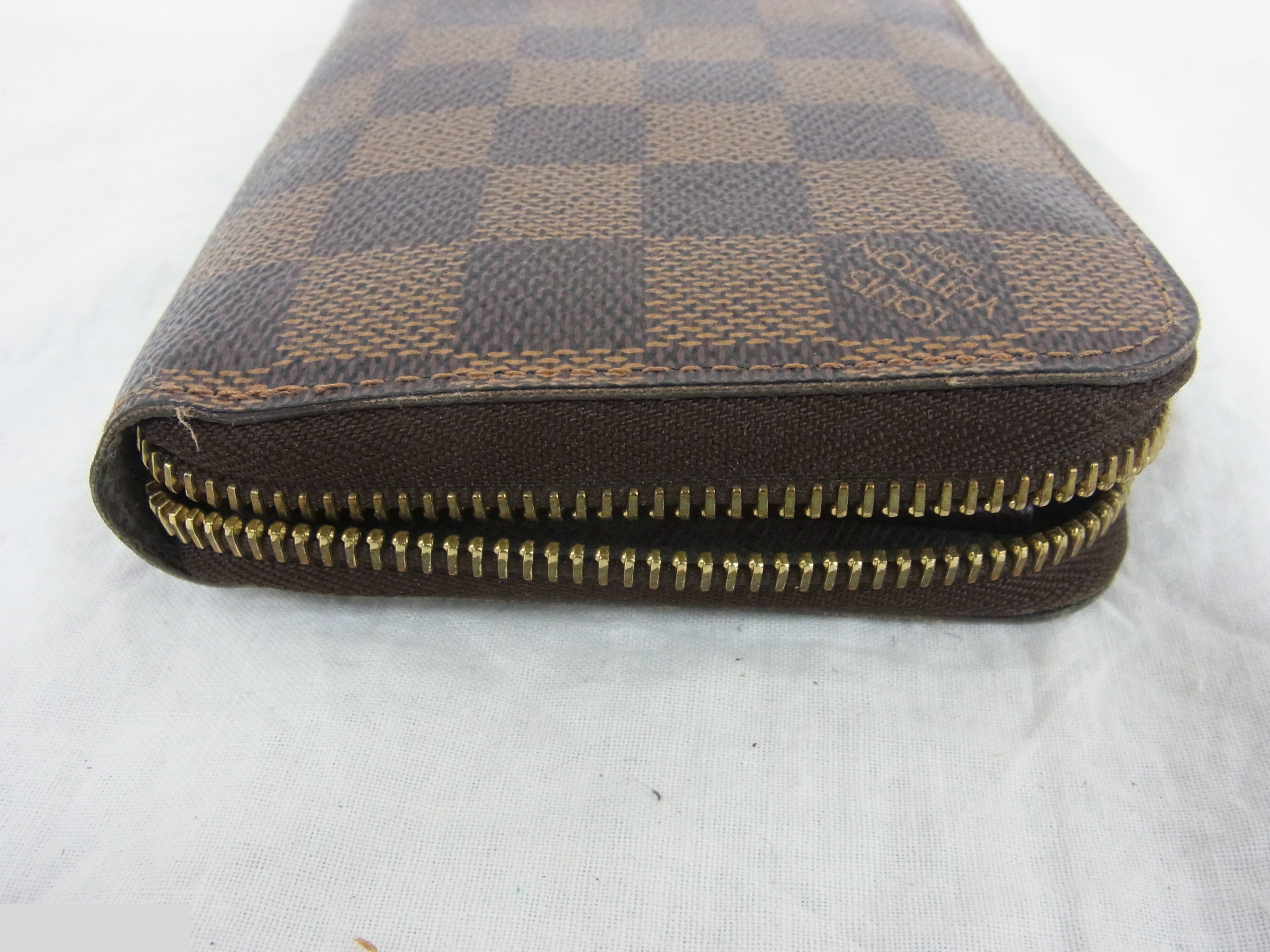Zippy Wallet — view 3