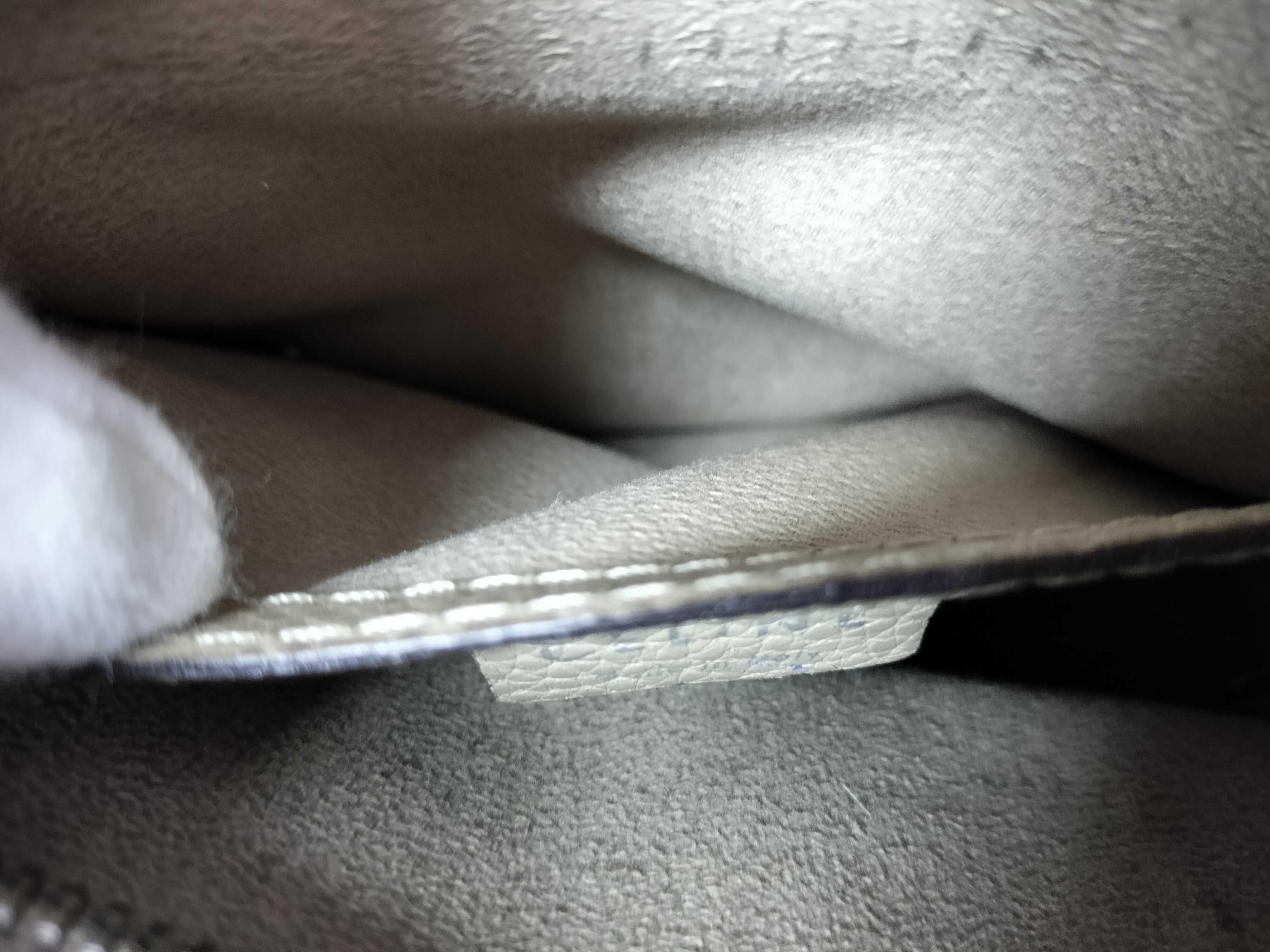 handbag — view 11