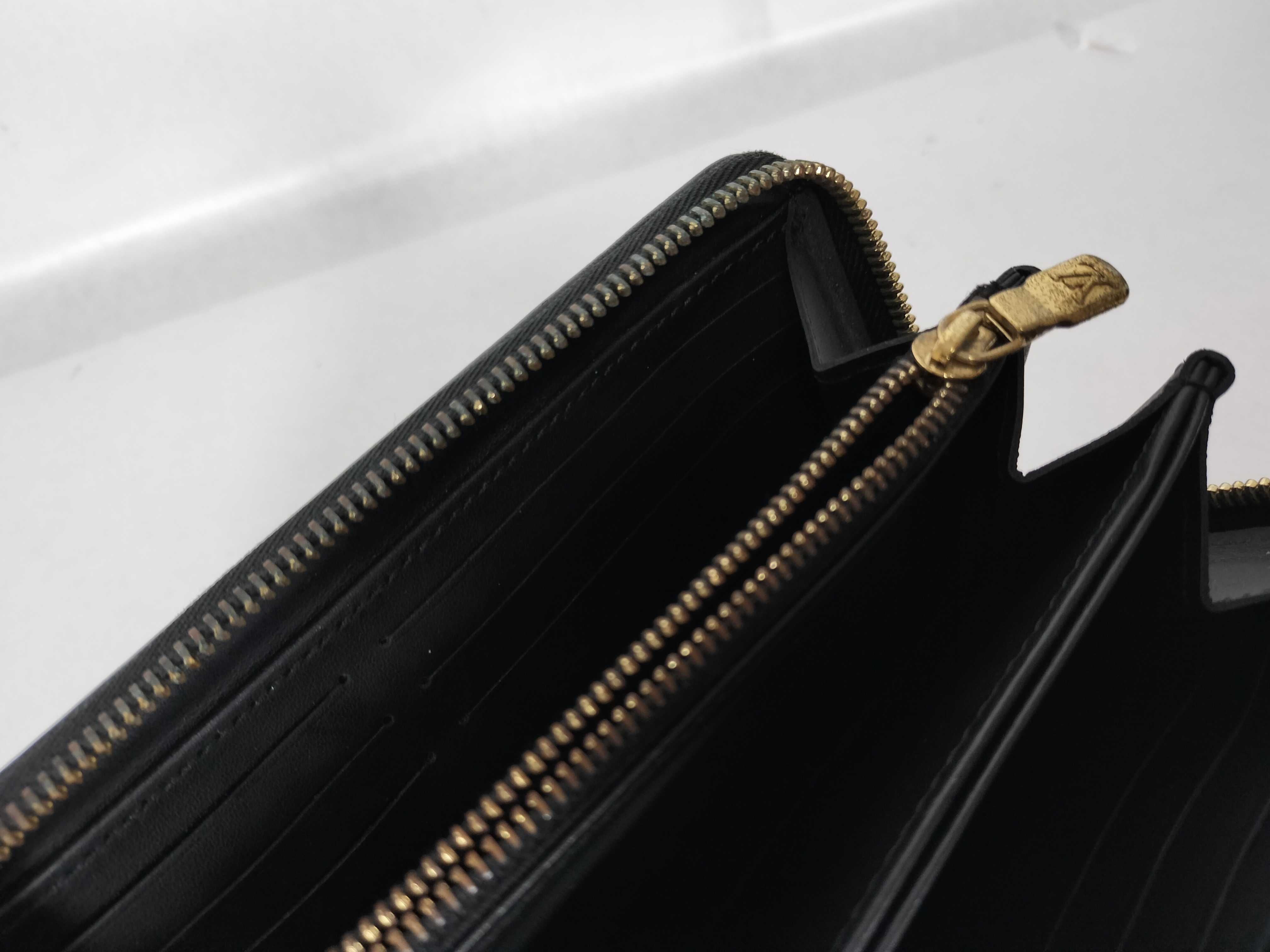 Monogram Multicolor LV Takashi Murakami Zippy Wallet M14096 — view 9