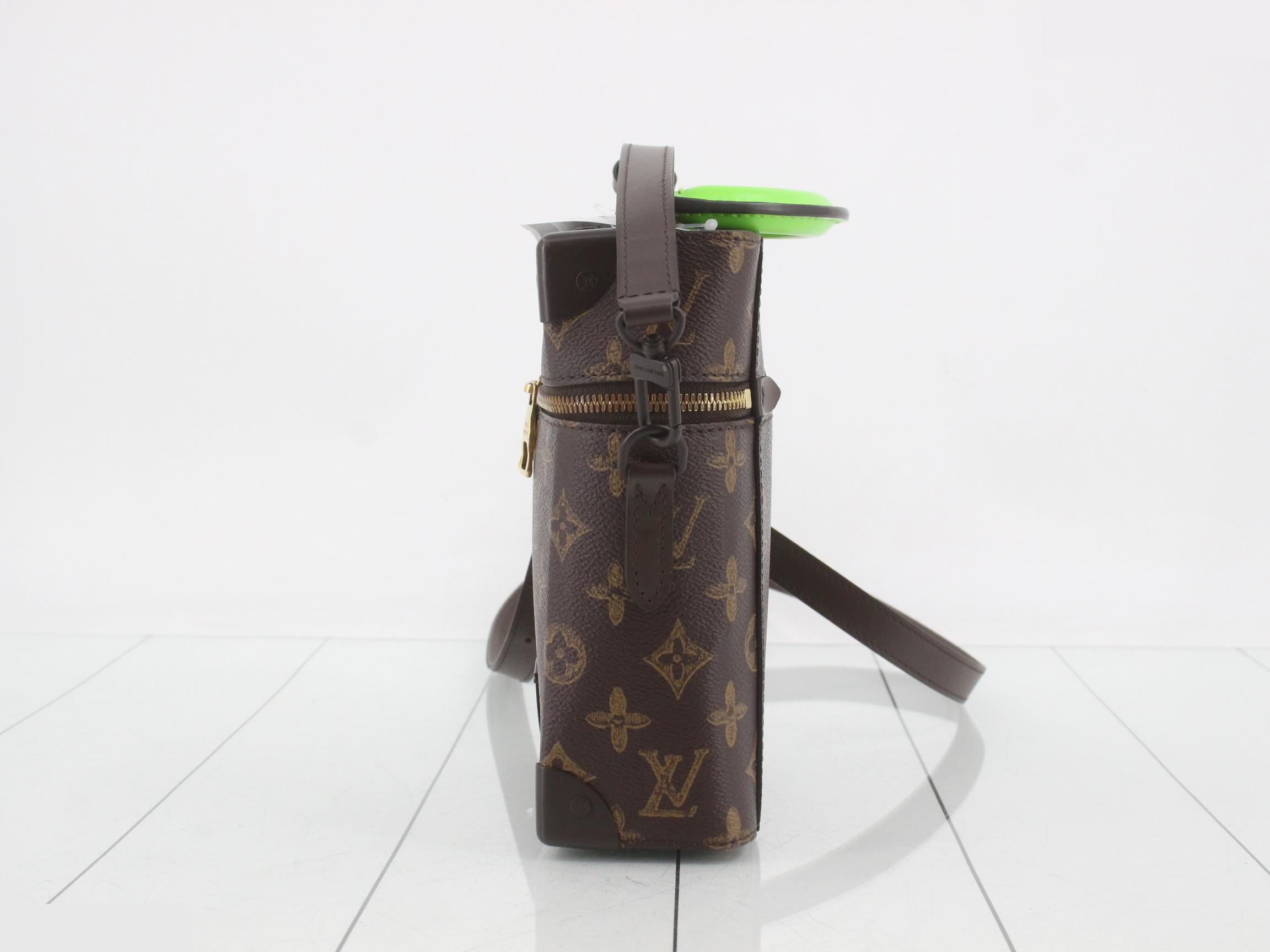N°7 Vertical Box Trunk 2-Way Shoulder/Handbag — view 3