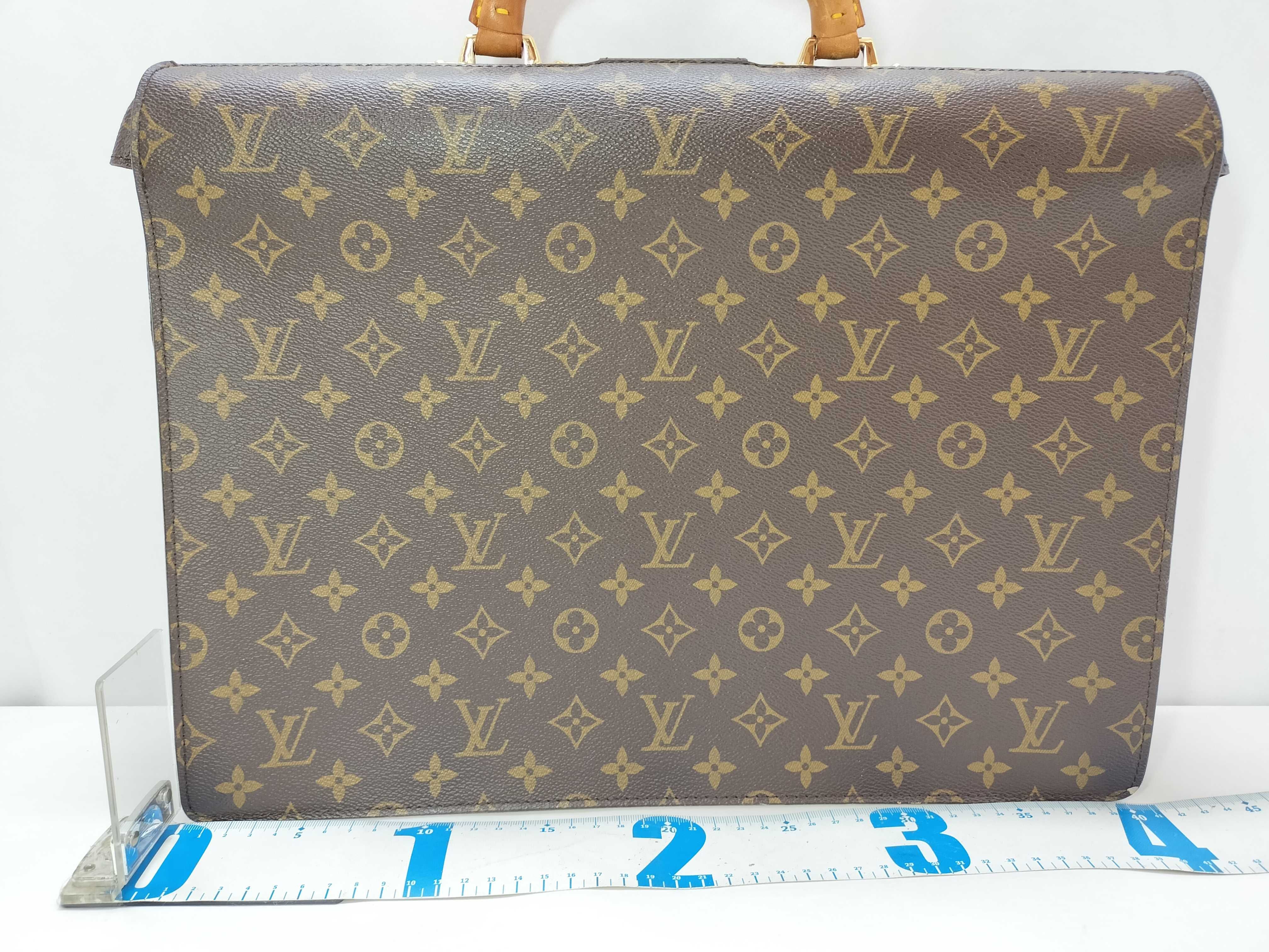 Monogram LV Monogram Serviette Fermoire Business Bag Briefcase M53305 Business Bag — view 2