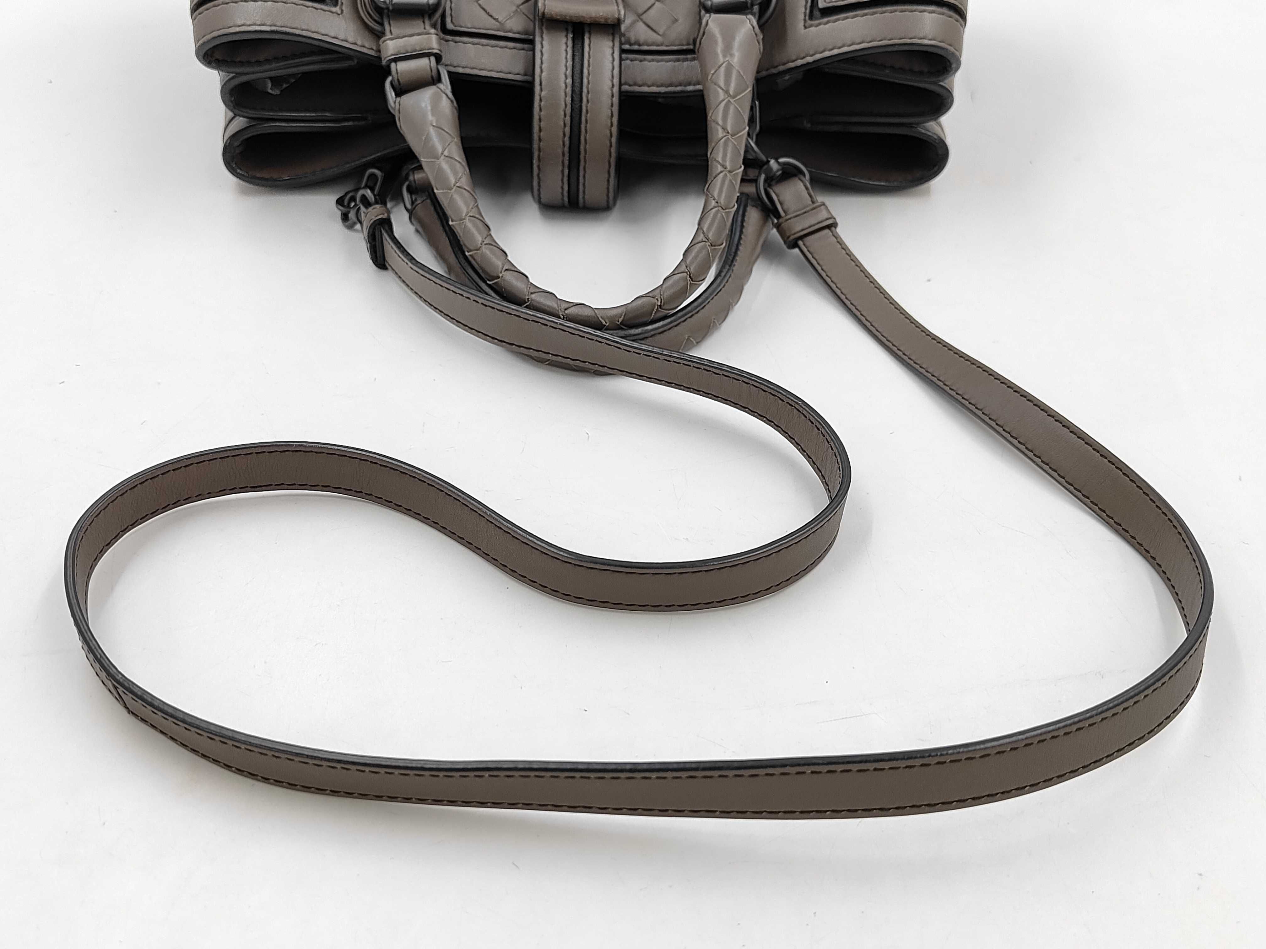 Intrecciato Roma Small Handbag Shoulder Bag — view 6