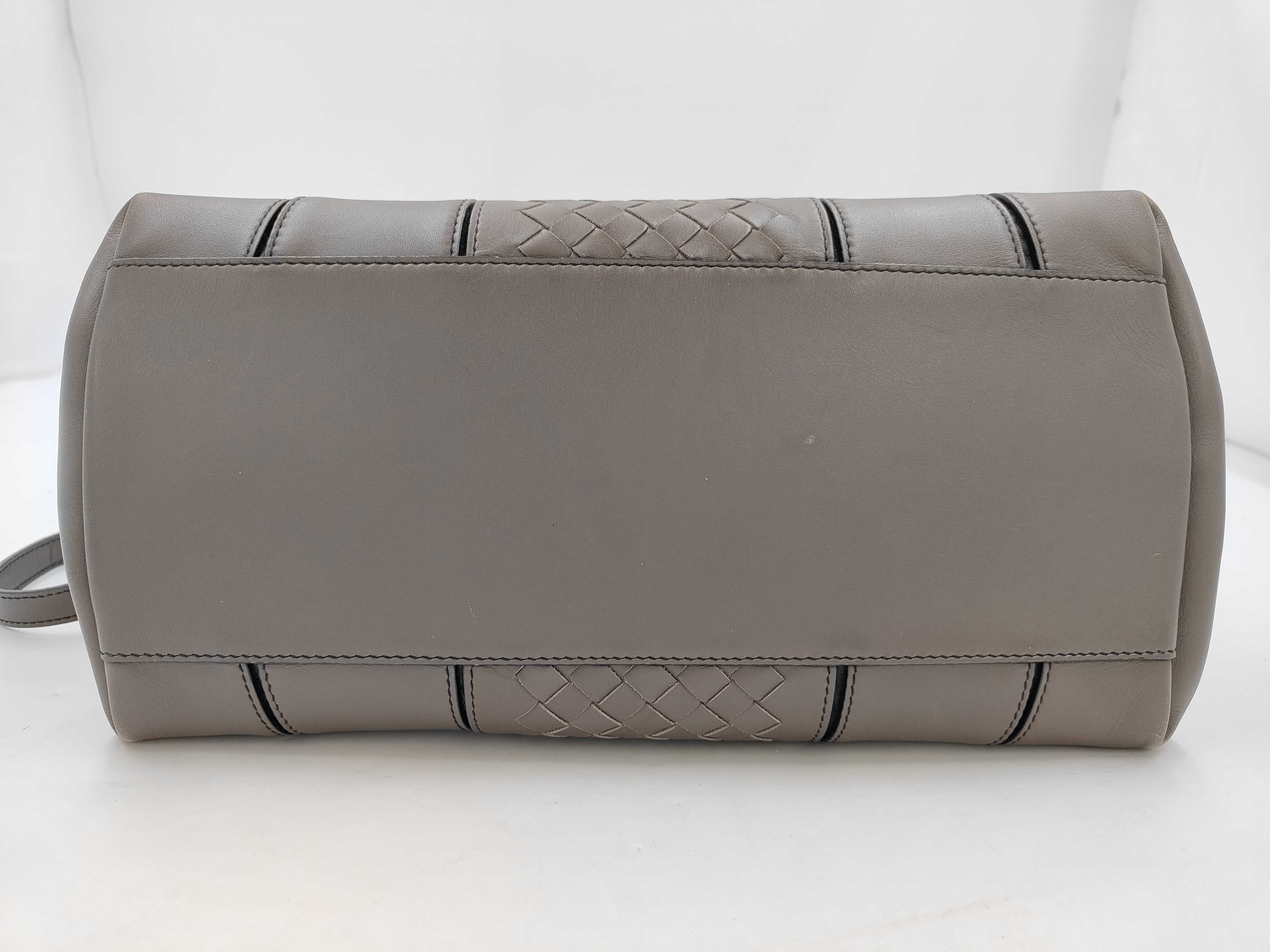 Intrecciato Roma Small Handbag Shoulder Bag — view 8