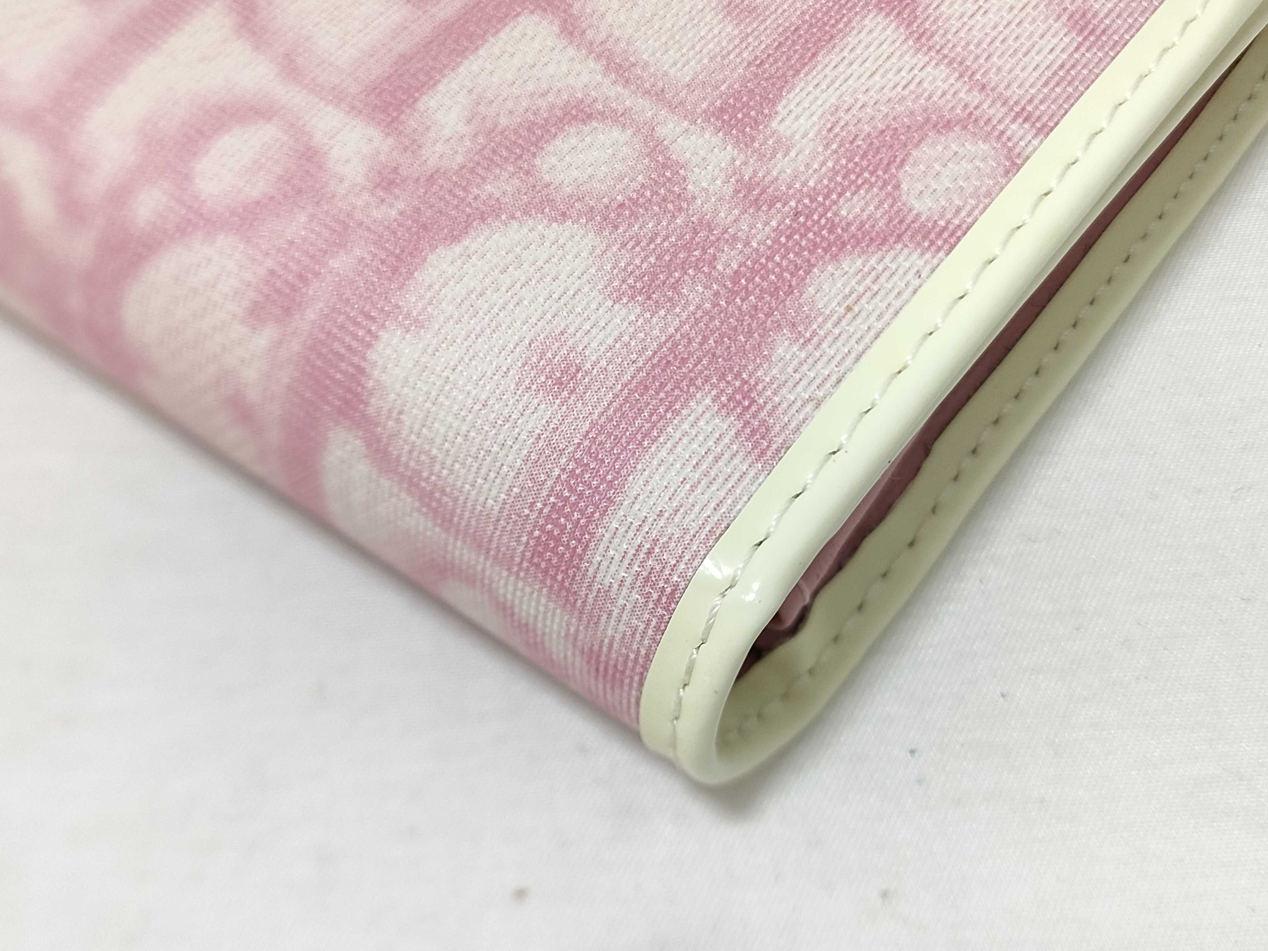 Trotter Long Wallet, Number Pink — view 4