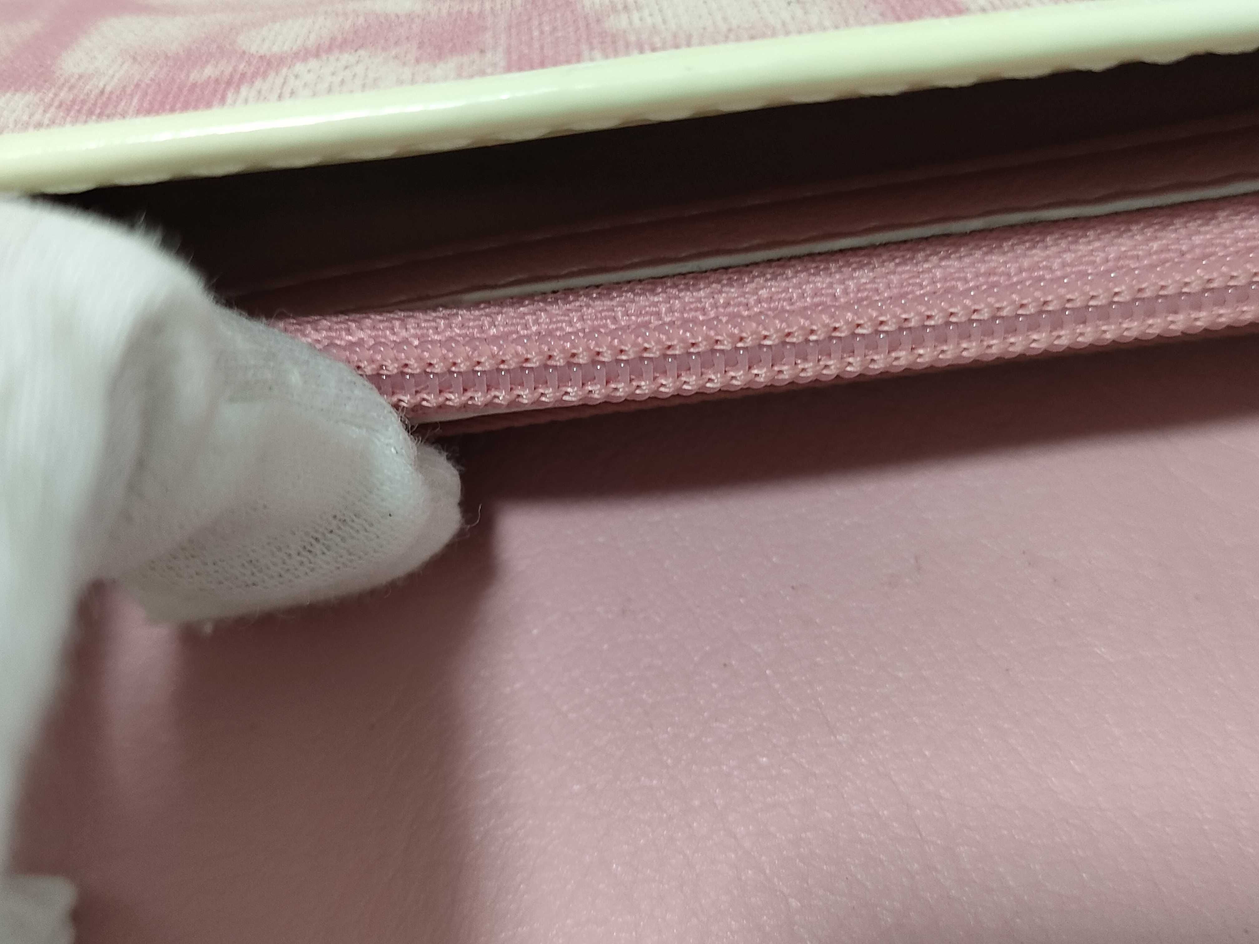 Trotter Long Wallet, Number Pink — view 8