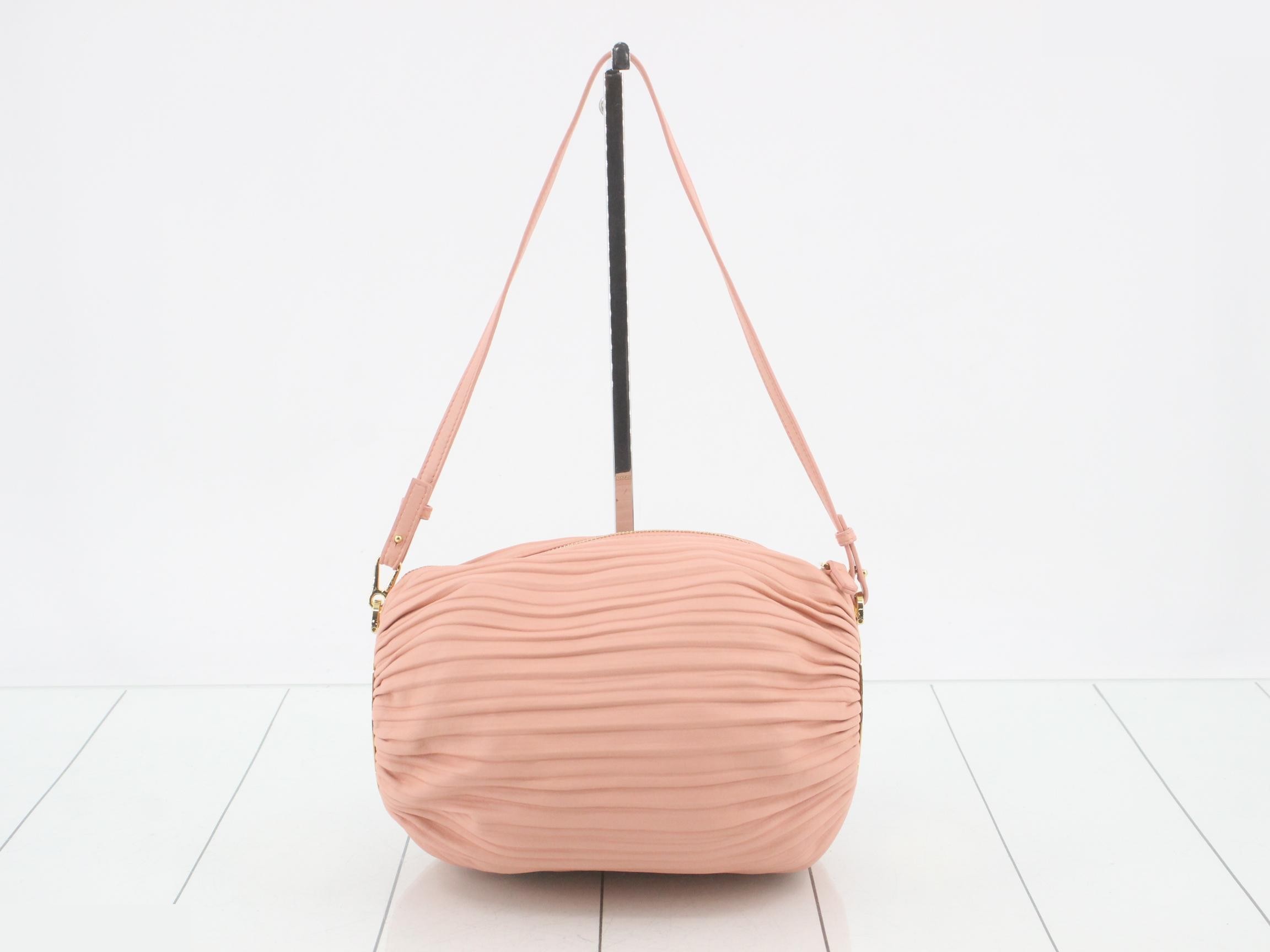 Leather bracelet pouch, pink — view 2