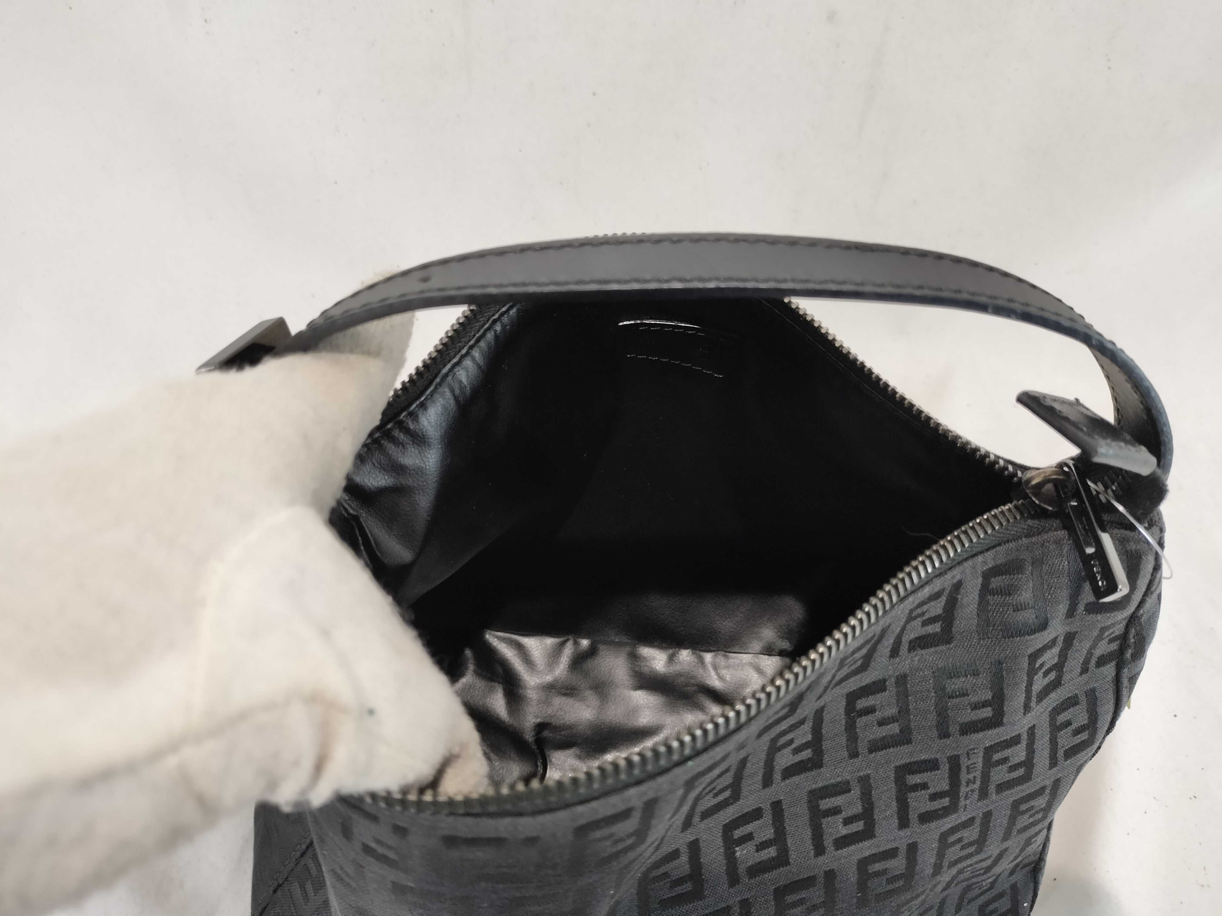 handbag / black handbag — view 9