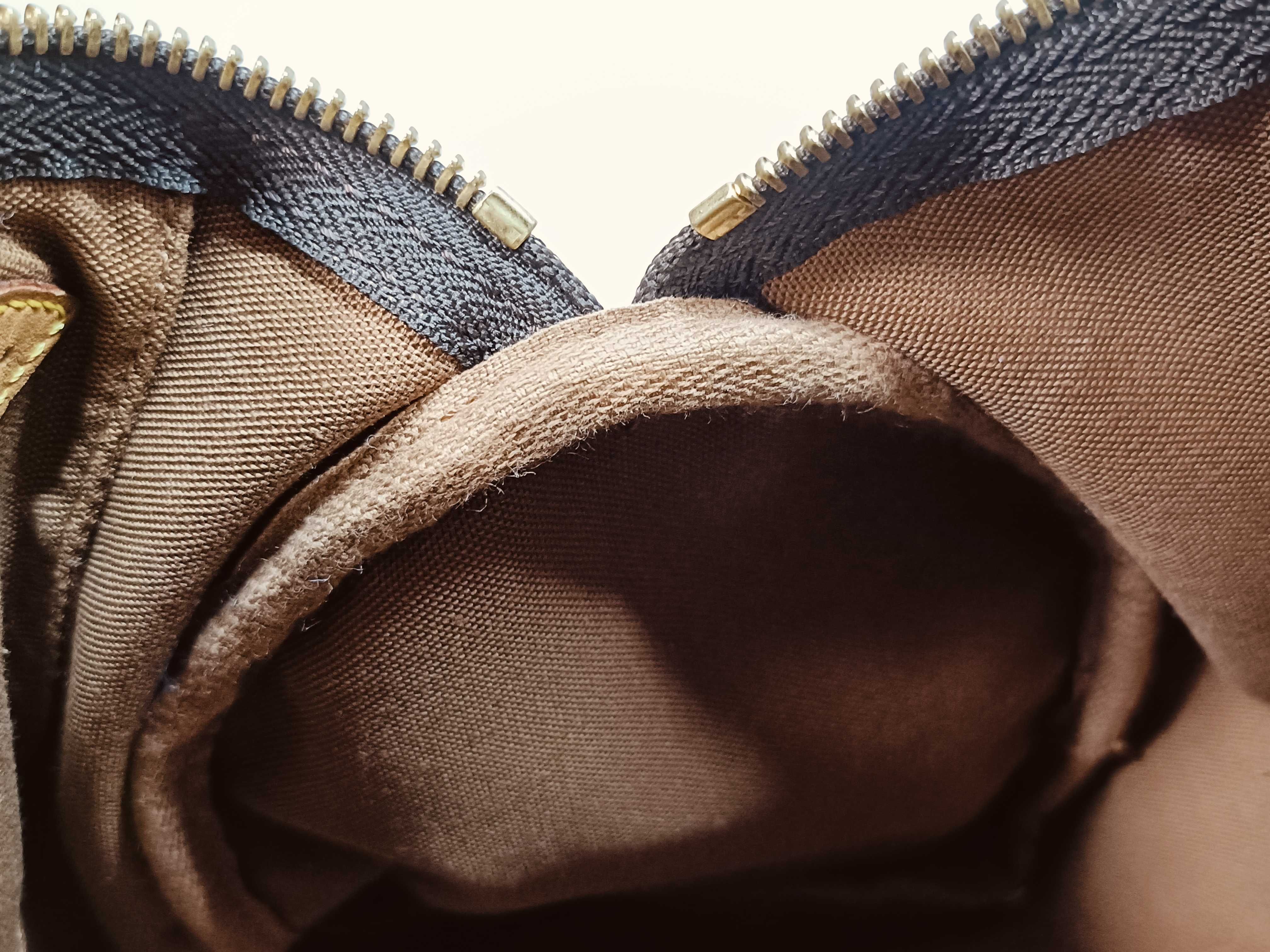 Monogram M41109 Speedy 25 Handbag — view 10