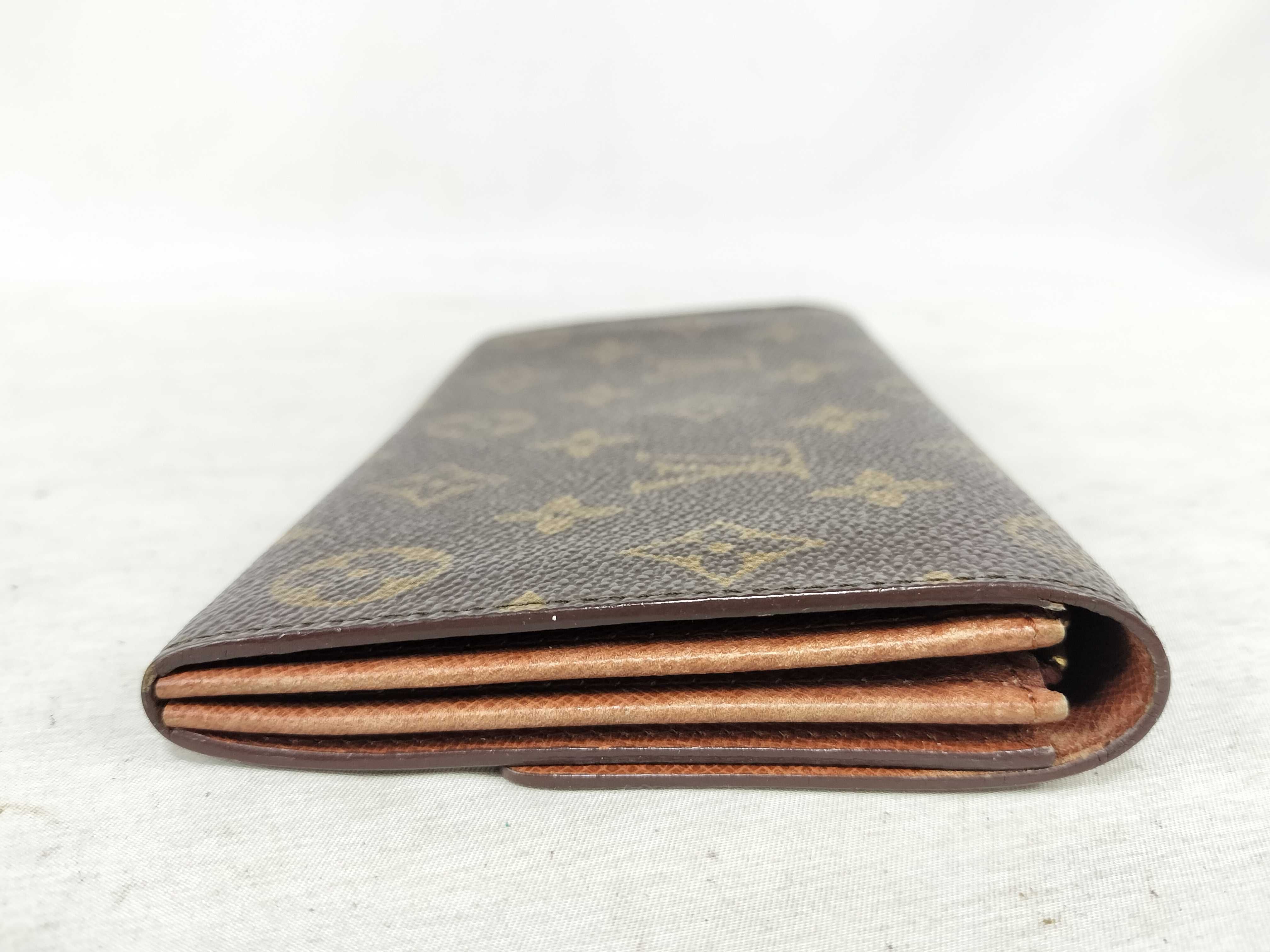Monogram Louis Vuitton Monogram Portefeuille Sarah Long Wallet — view 5