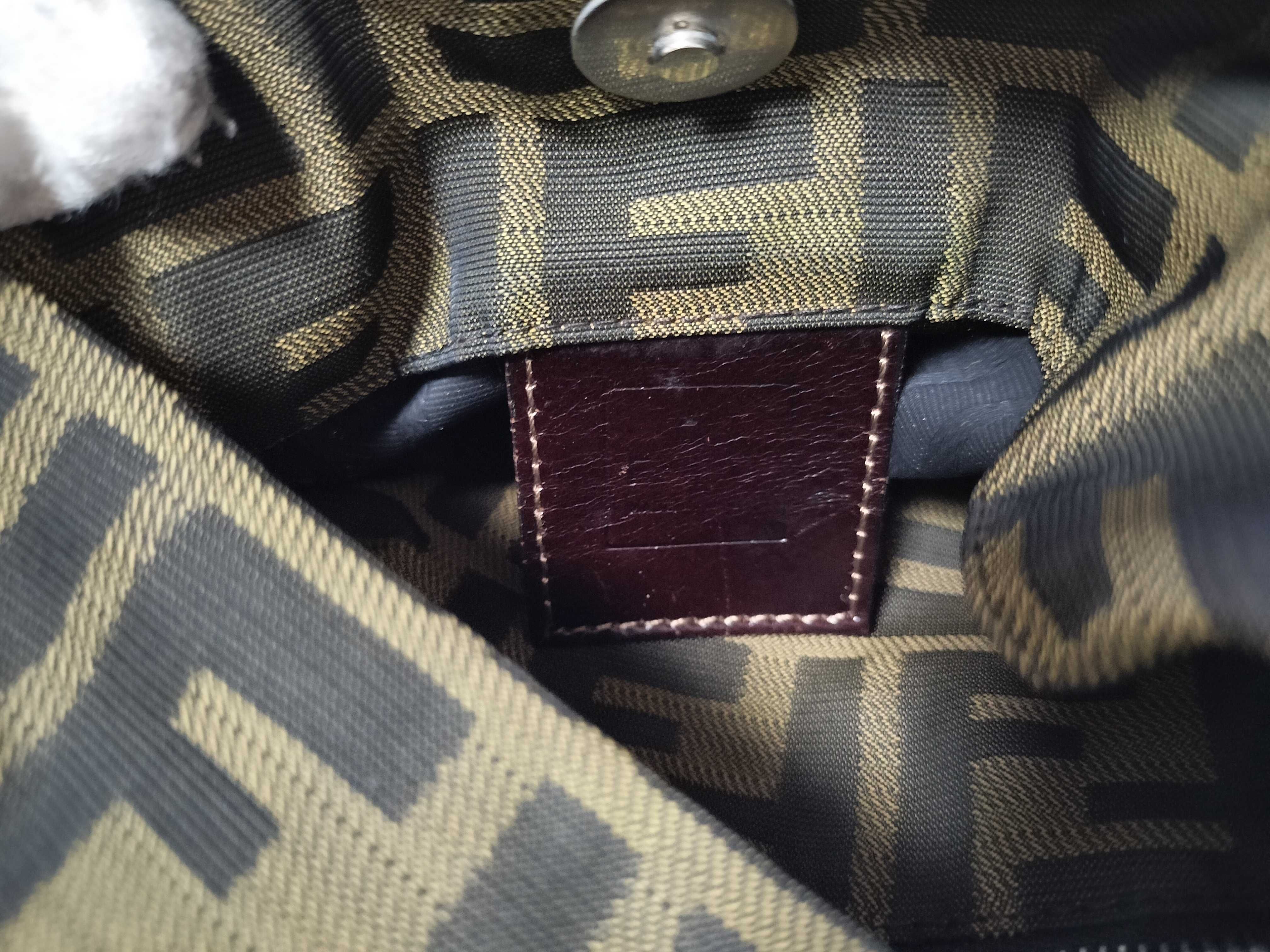 Mamma Handbag Shoulder Bag — view 12