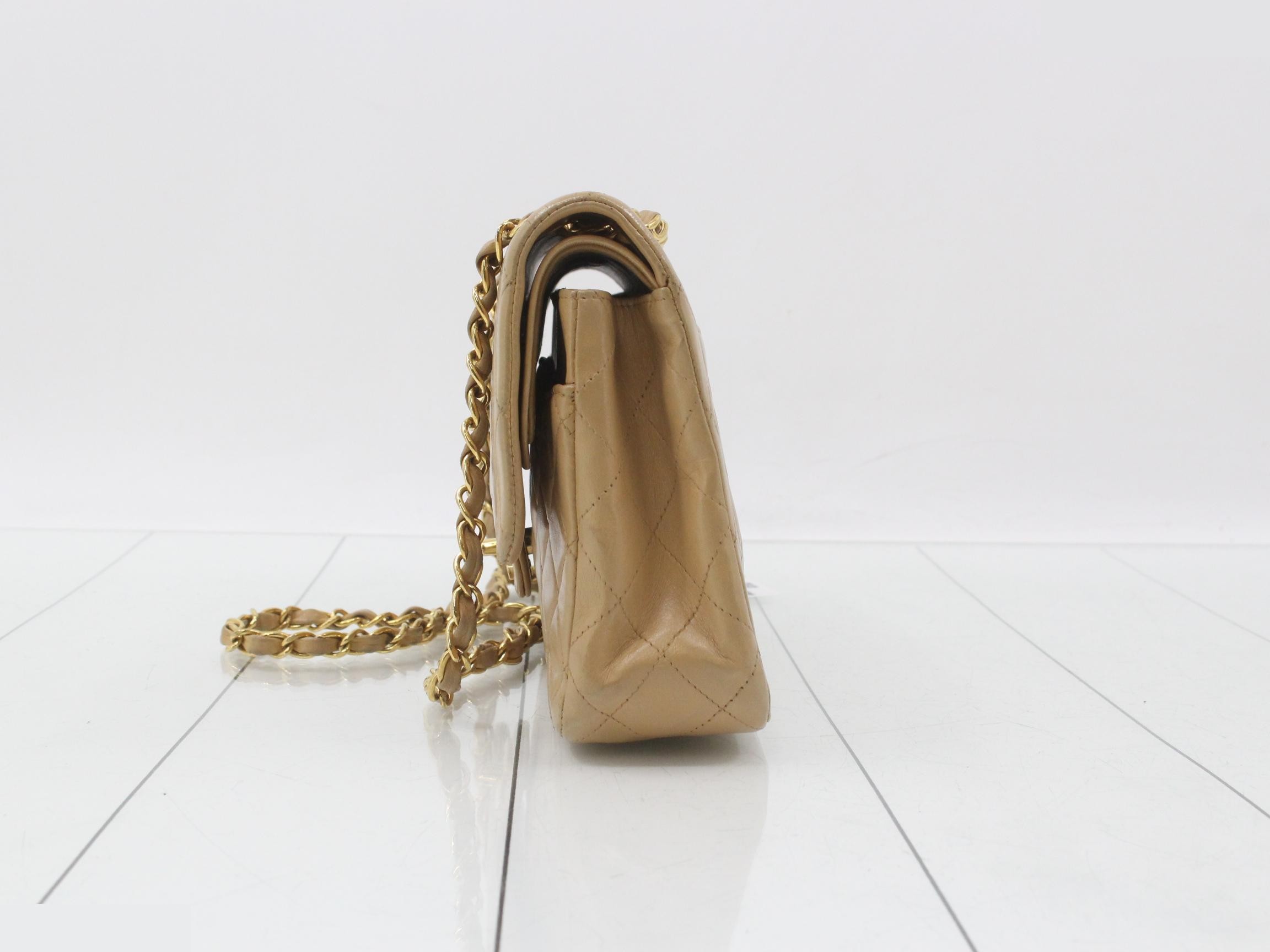 Matelassé (bag) - Shoulder bag — view 3