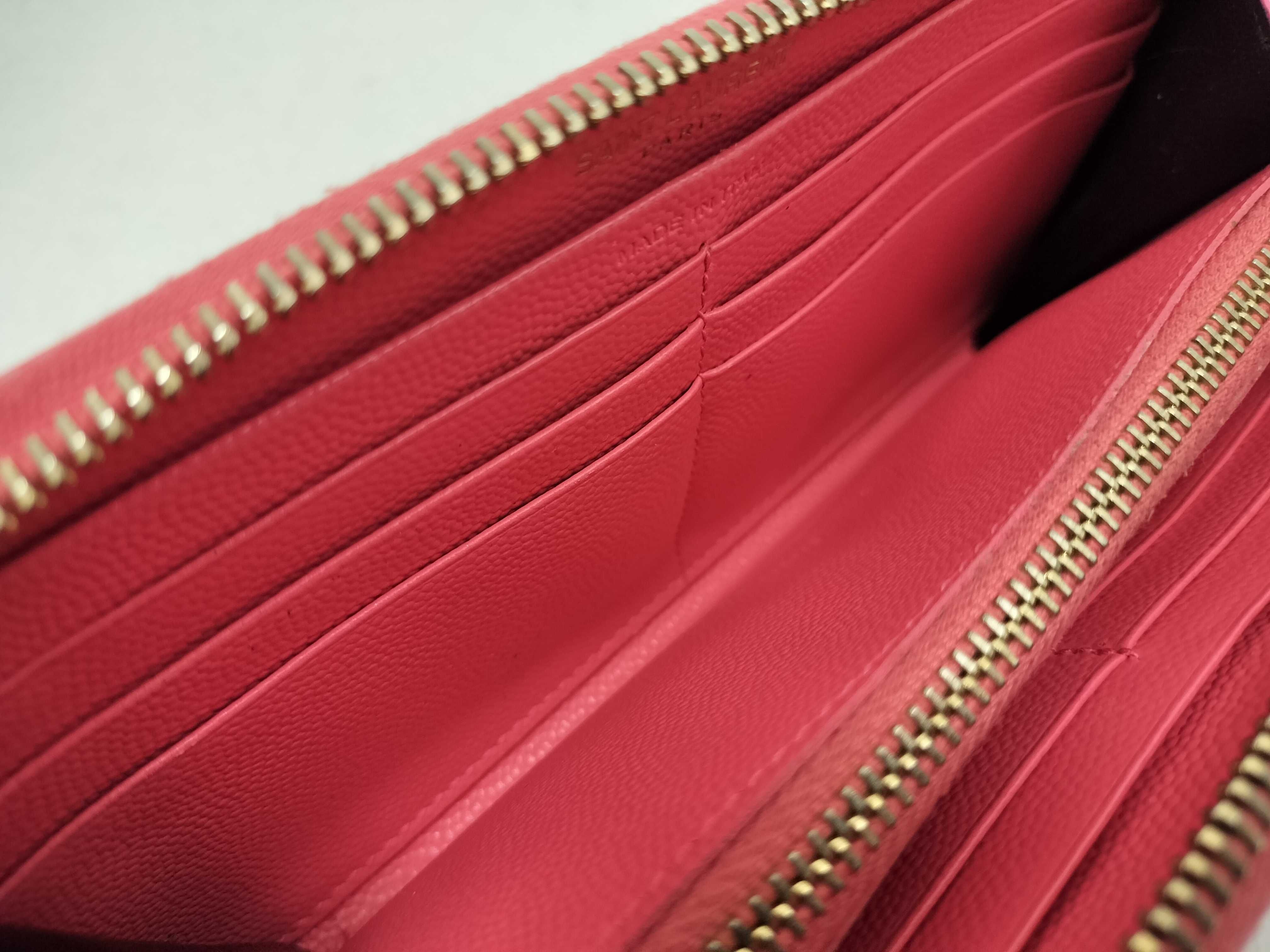 wallet — view 12
