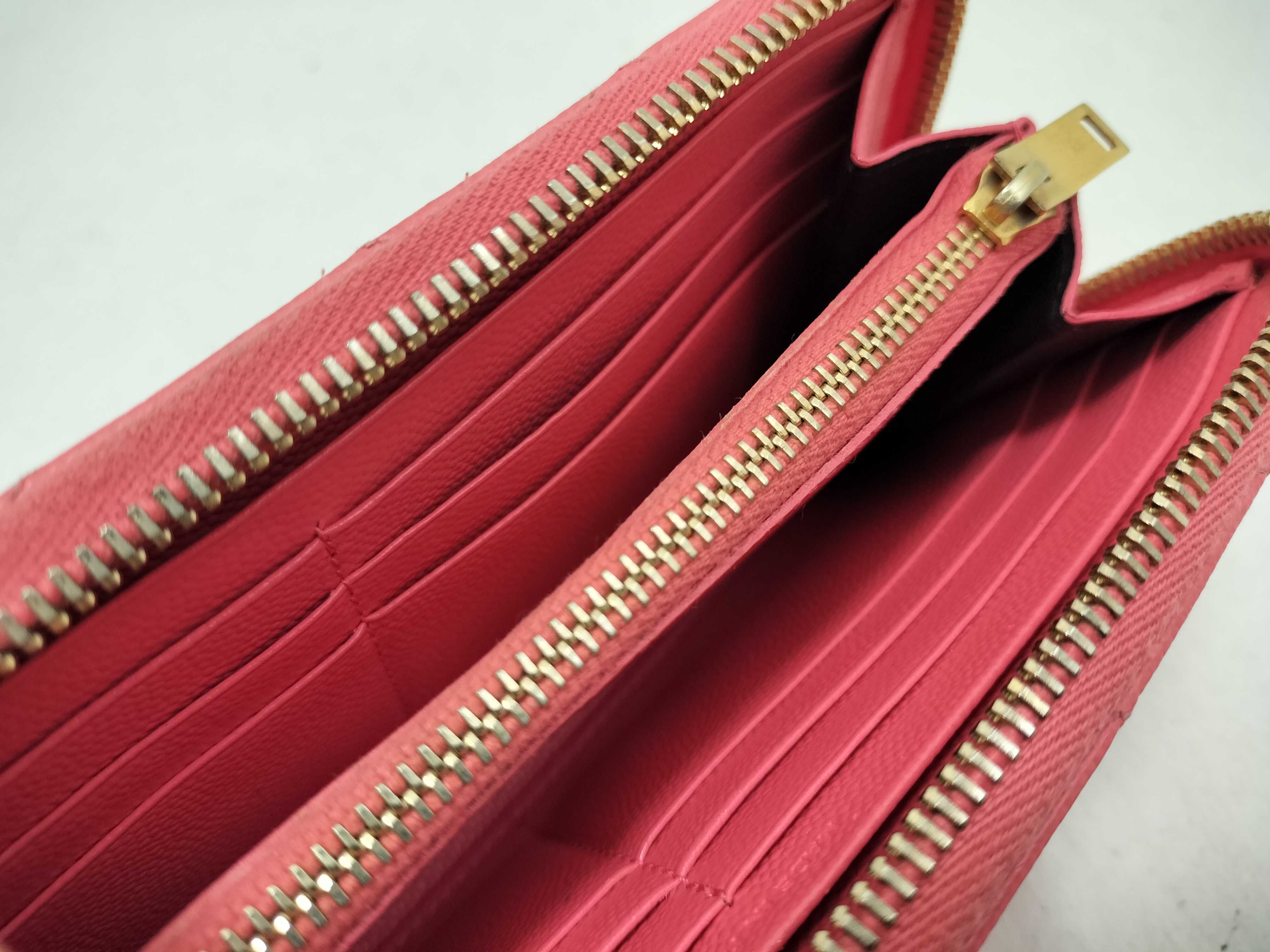 wallet — view 8