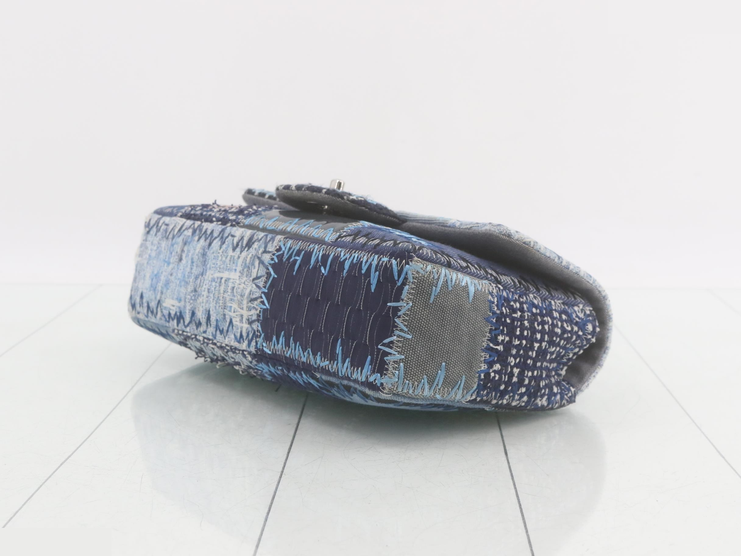 Denim patchwork matelassé shoulder bag — view 6