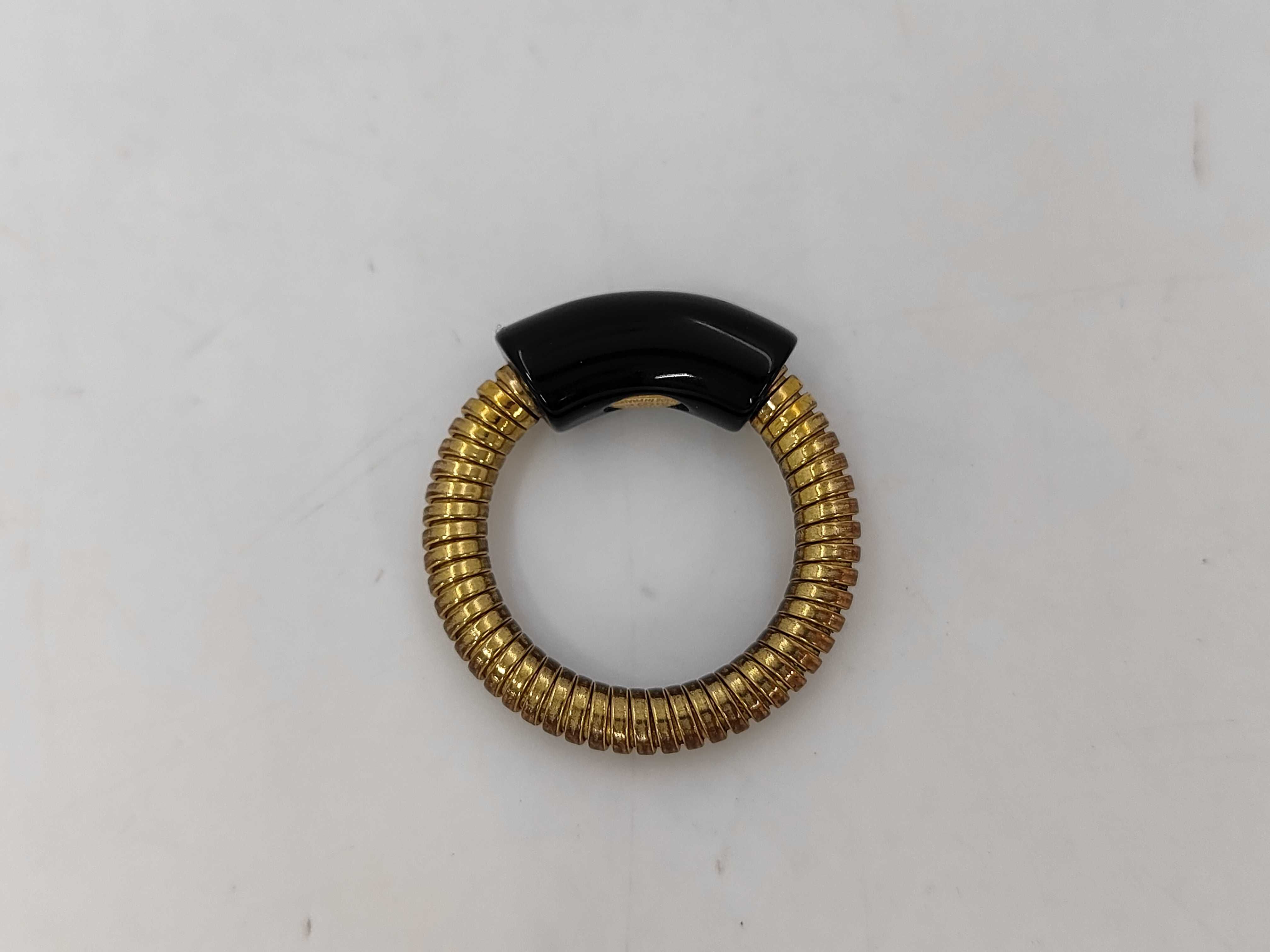 logo gold x black RG ring — view 3