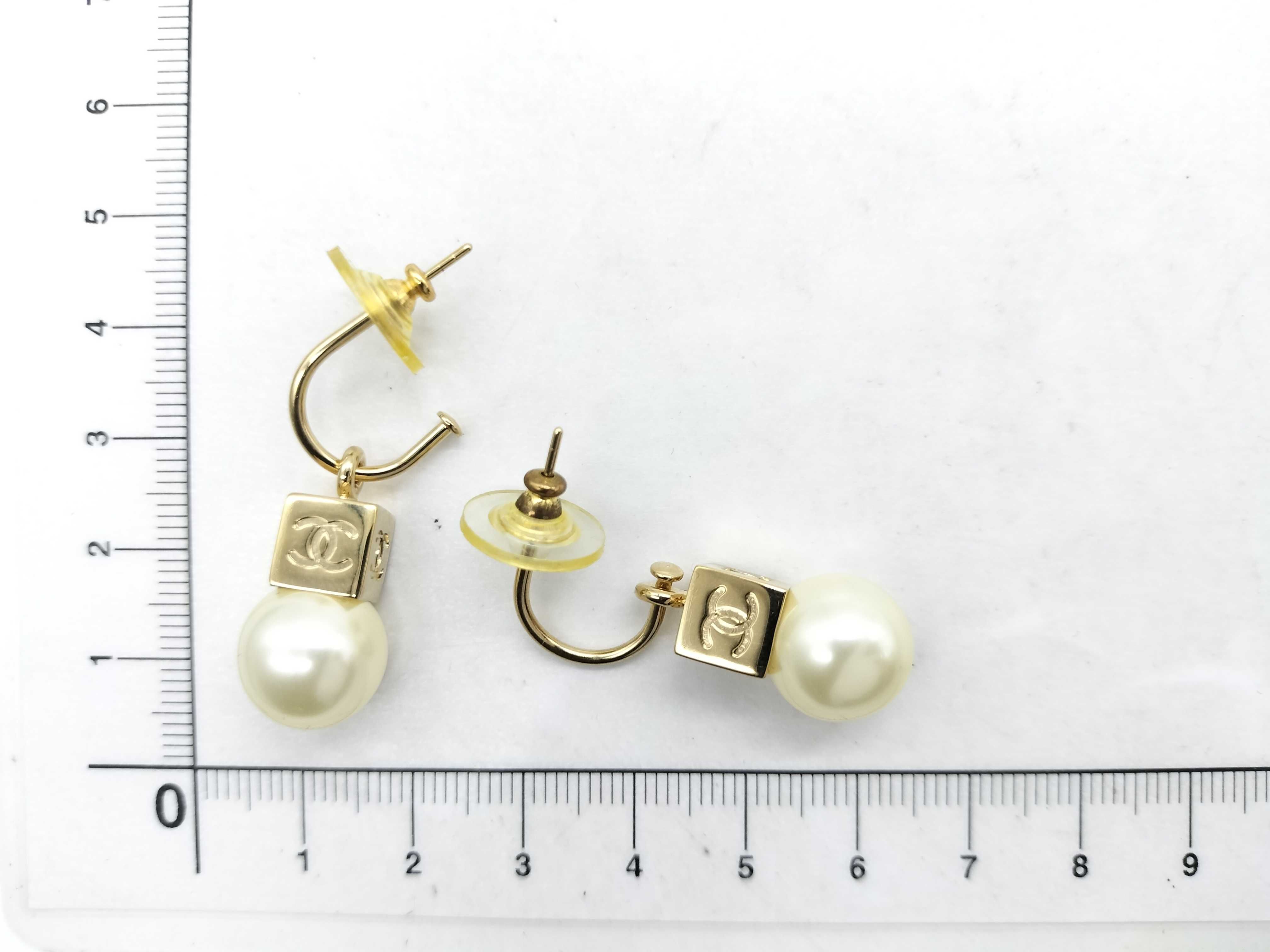 02A Cube Pearl Earrings — view 7