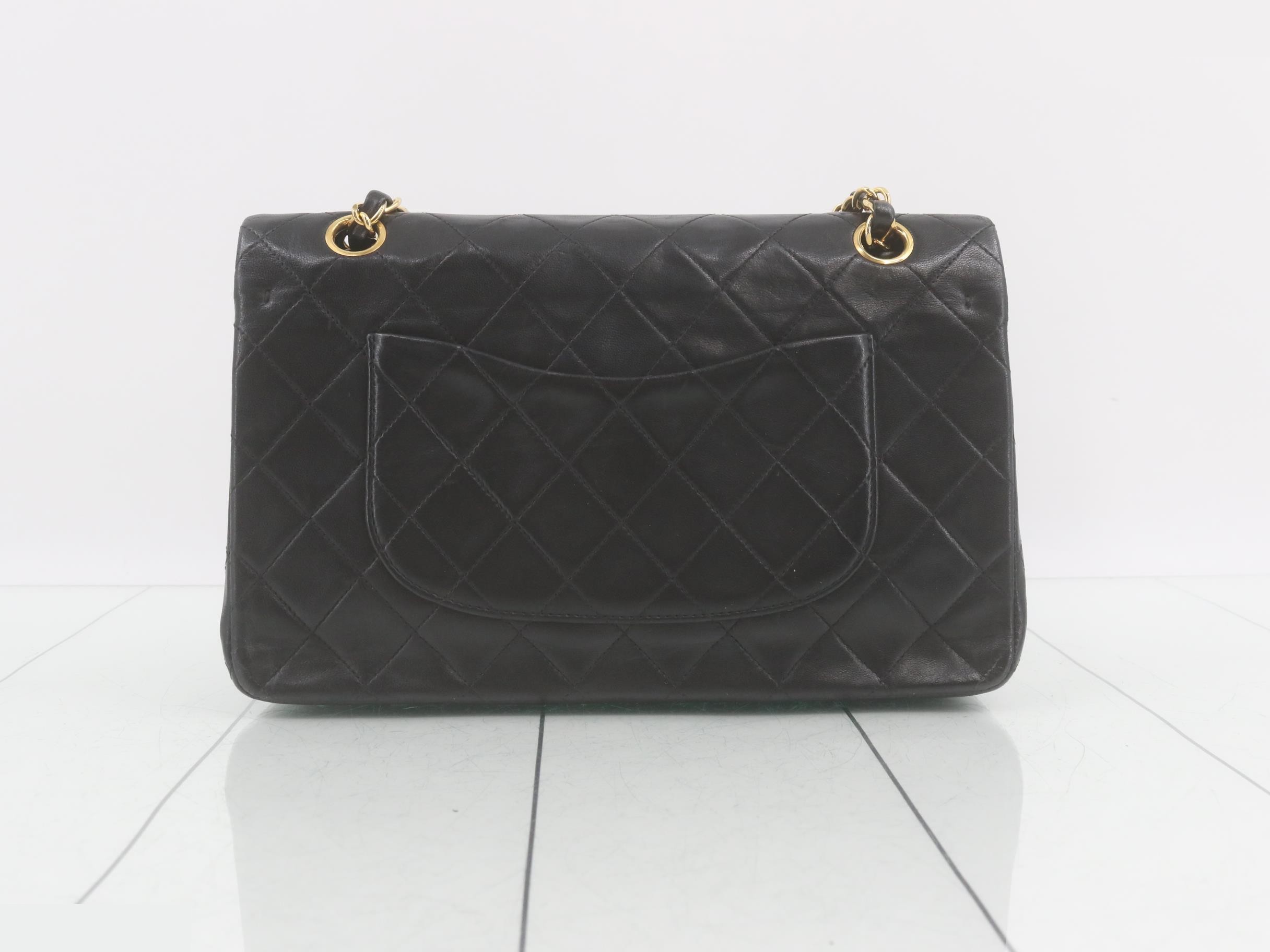 Matelasse shoulder bag — view 2